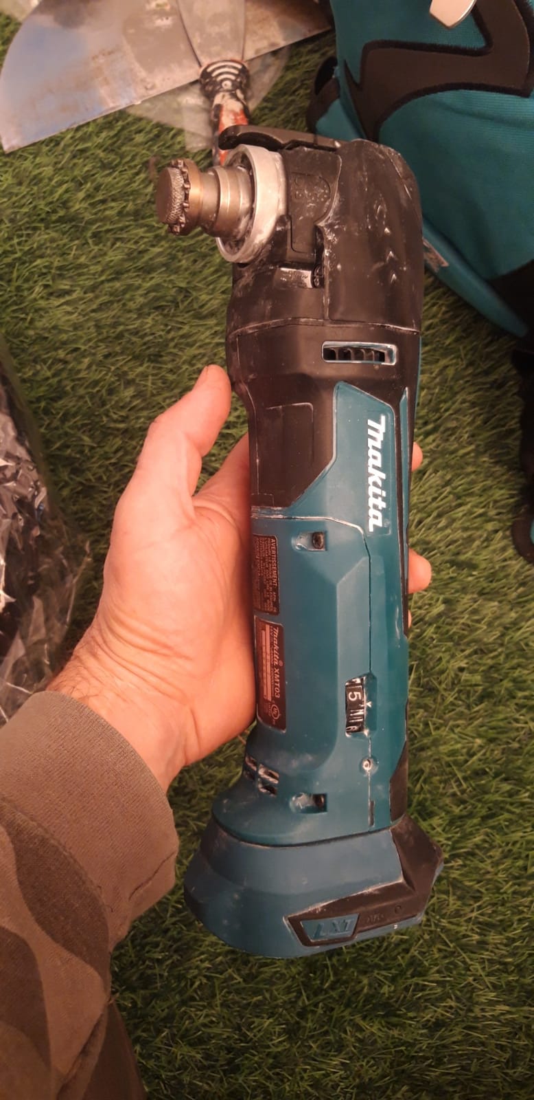 Makita XMT03Z 18V LXT® Lithium-Ion Cordless Multi-Tool, Tool Only customer photo 1
