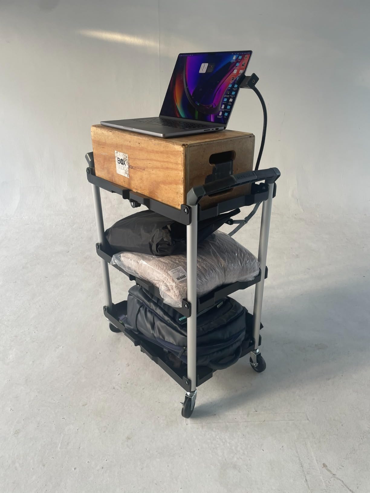 Olympia Tools 85-188 Pack-N-Roll Folding Collapsible Service Cart, 150LB Capacity, Black customer photo 2