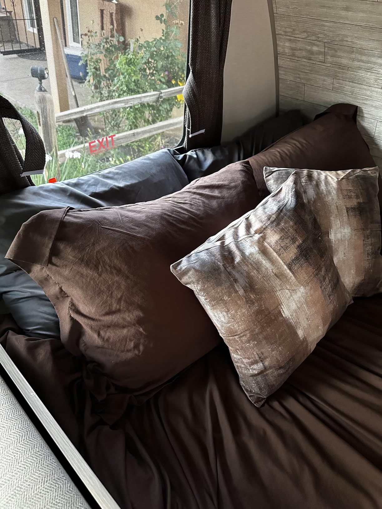 Duvet Cover Queen, 3 Piece Cotton Like Polyester with Zipper Closure, Grey customer photo 1