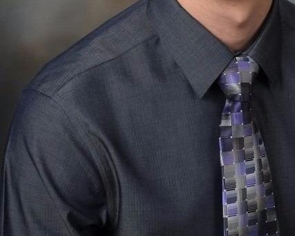 Calvin Klein Men's Slim Fit Non-Iron Herringbone Dress Shirt customer photo 1