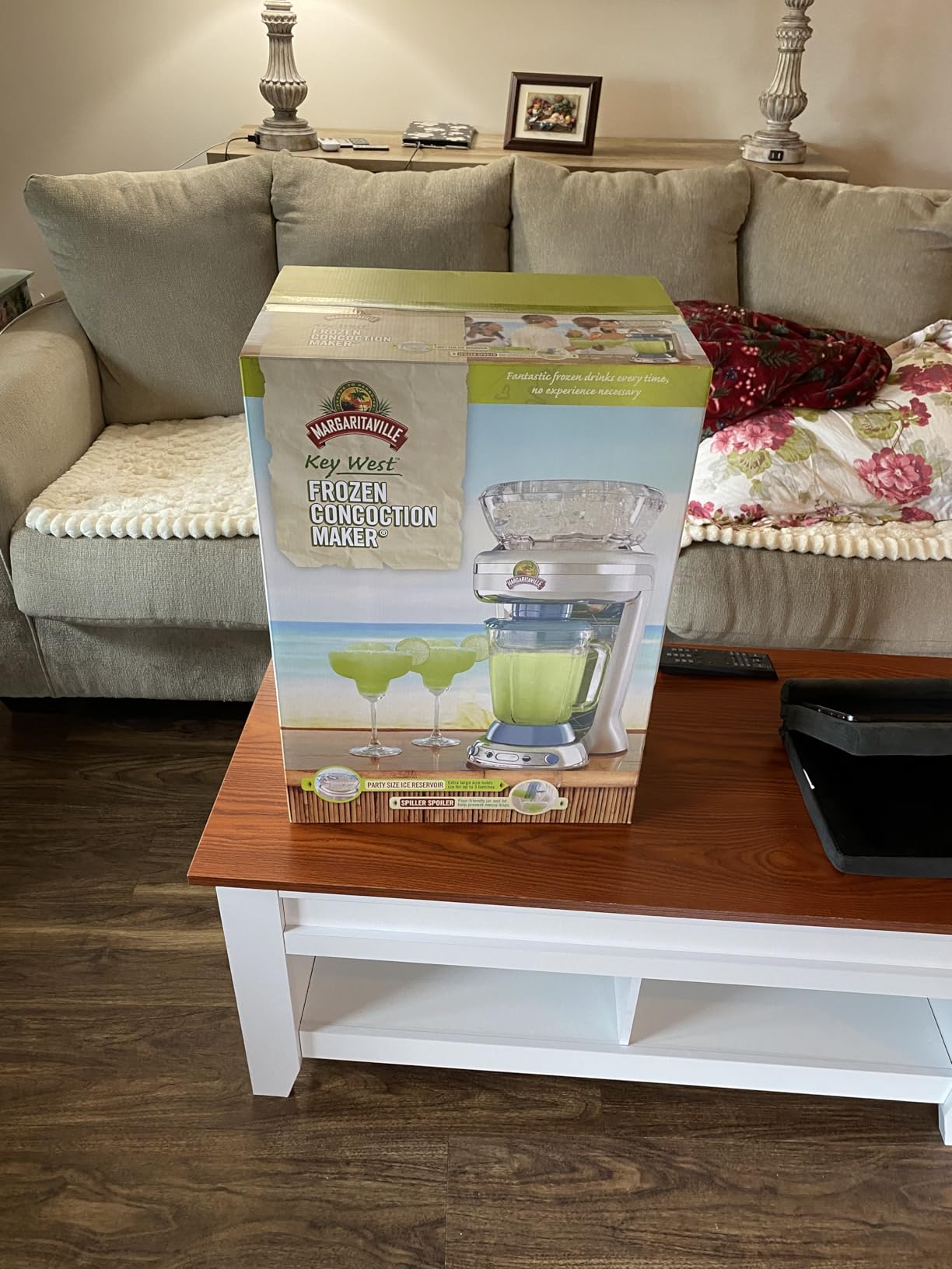 Margaritaville Key West Frozen Concoction Maker with Easy Pour Jar and XL Ice Reservoir, 4 Programmed Drink Settings, Great for Entertaining and Parties customer photo 2