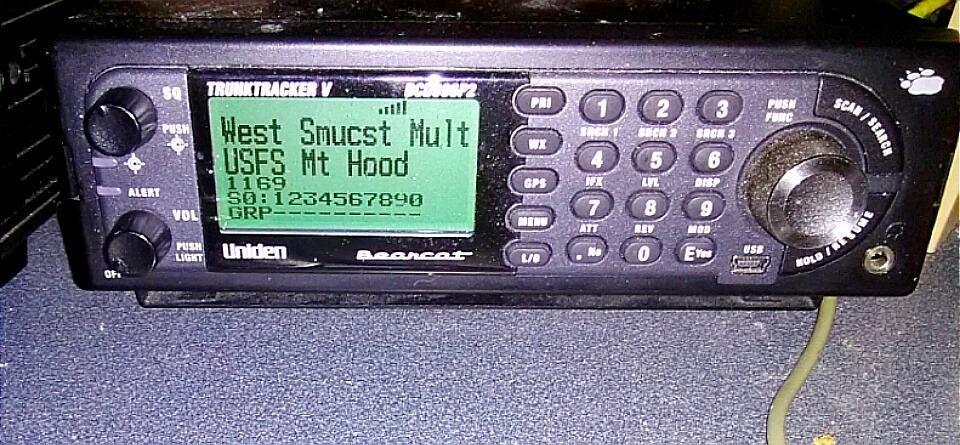Uniden BCD996P2 Digital Mobile TrunkTracker V Scanner, 25,000 Dynamically Allocated Channels, Close Call RF Capture Technology, 4-Line Alpha Display, Base/Mobile Design, Phase 2 customer photo 1