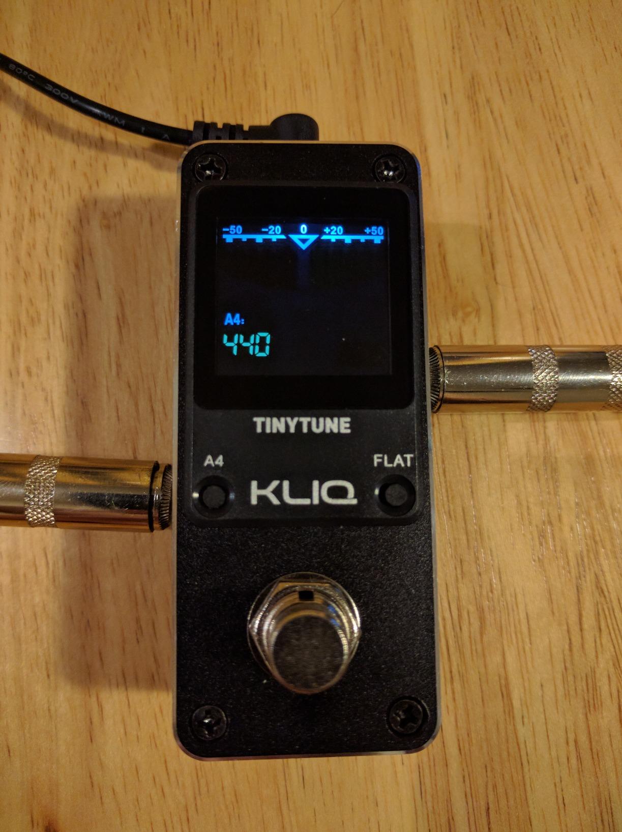 KLIQ TinyTune Pro Stage Tuner Pedal for Guitar & Bass, Mini Chromatic Pedal with True Bypass, Silent Switch, Flat Tuning, LED Display & Pitch Calibration (9V Power Supply Required) customer photo 1