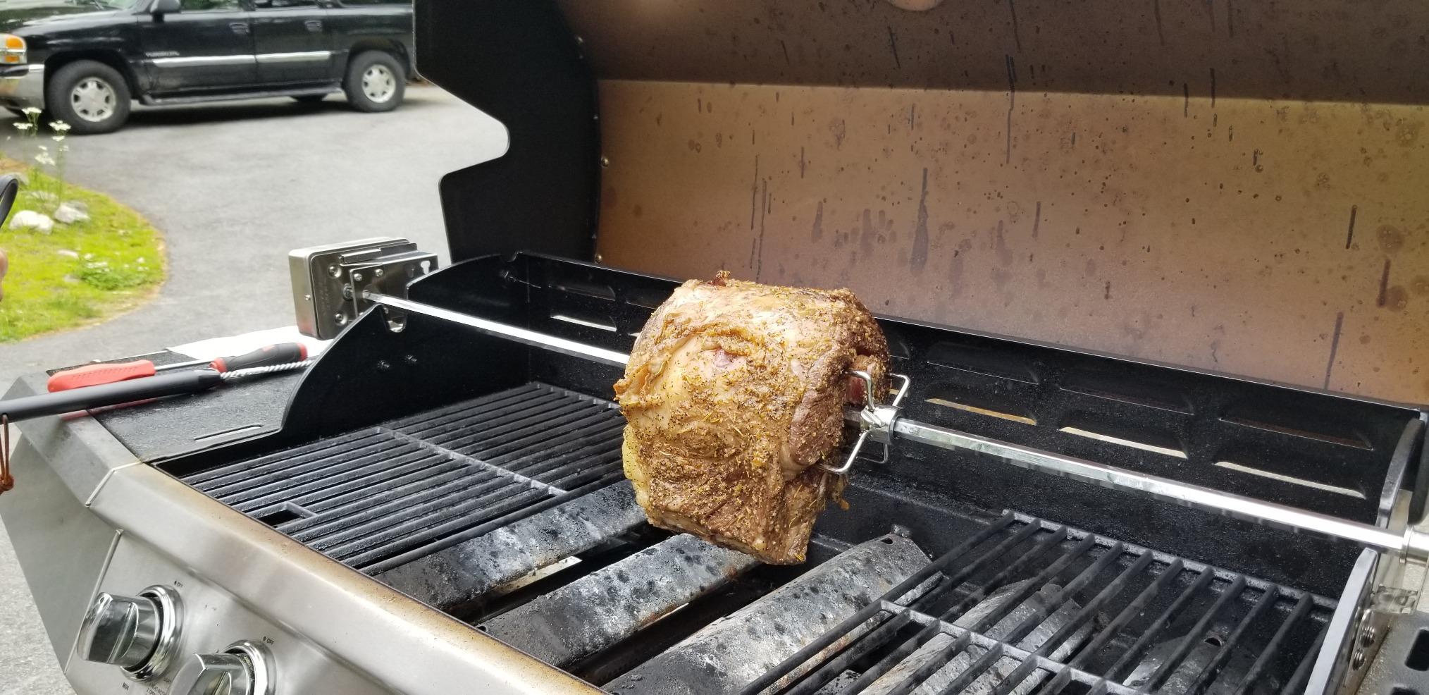 onlyfire Universal Rotisserie Kit with 110V Electric Motor for Gas Grills customer photo 2