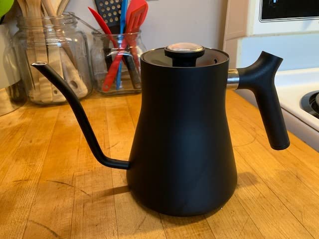 Fellow Stagg Gooseneck Pour Over Kettle for Coffee & Tea - Precision Spout customer photo 1