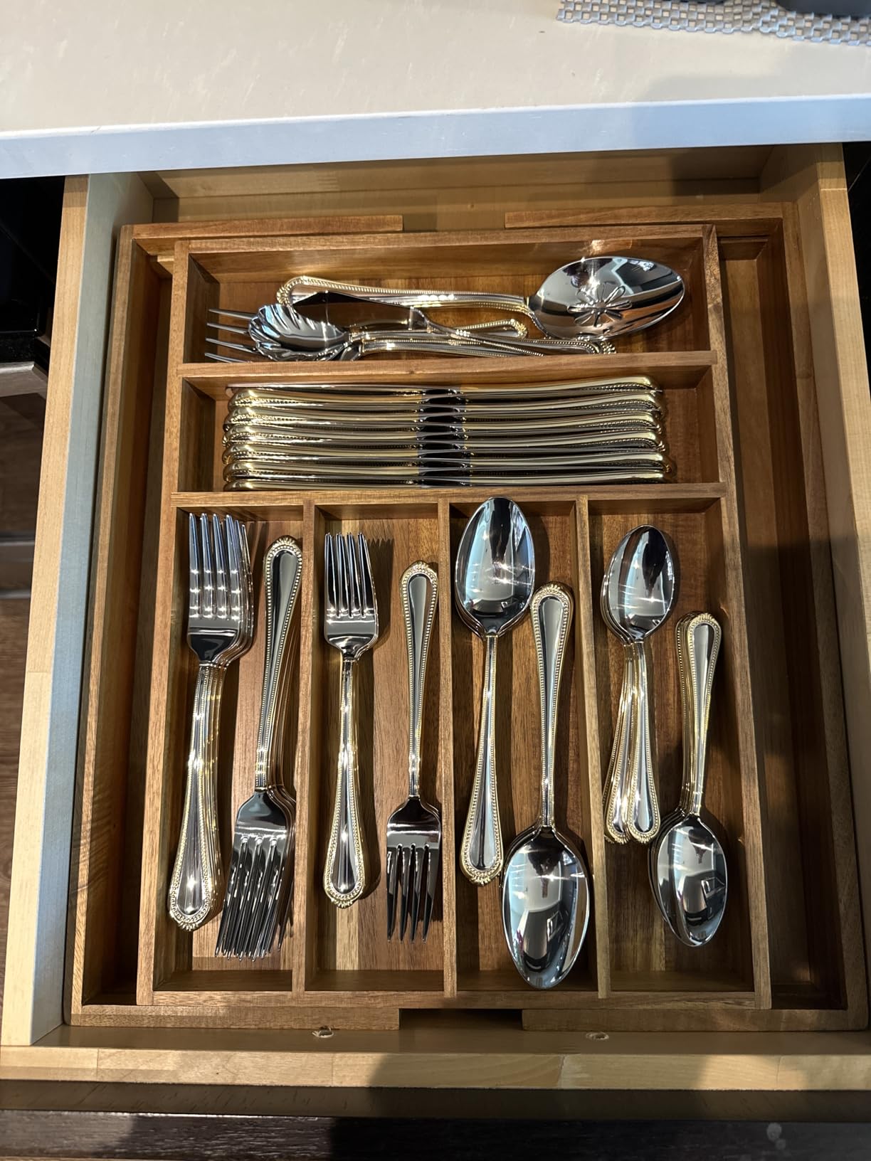 Mikasa Kyler Flatware Set for 12, 65 Piece 18/10 Stainless Steel Silverware with Modern Design and Serving Utensils, Durable, Stylish Dinnerware Service customer photo 1