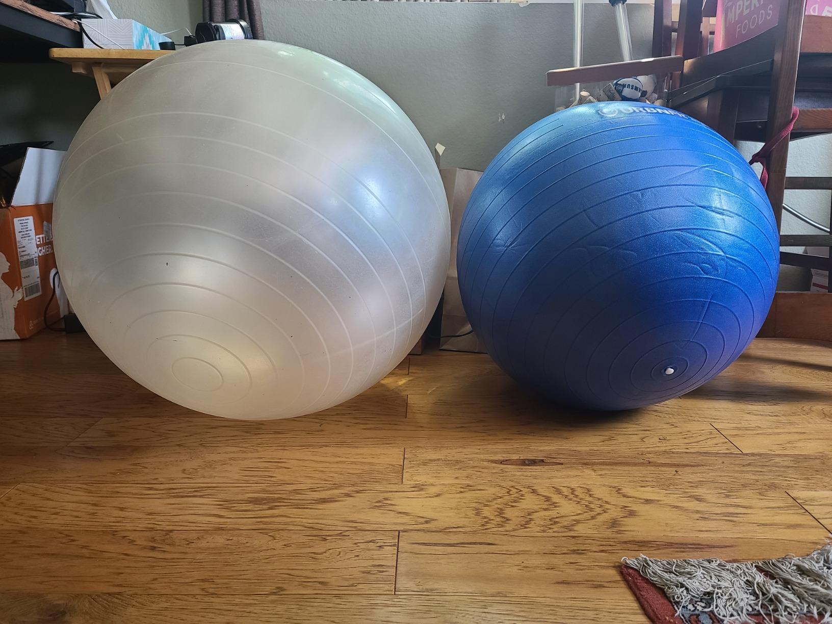 URBNFit Yoga Ball - Anti-Burst Exercise Ball Large customer photo 1