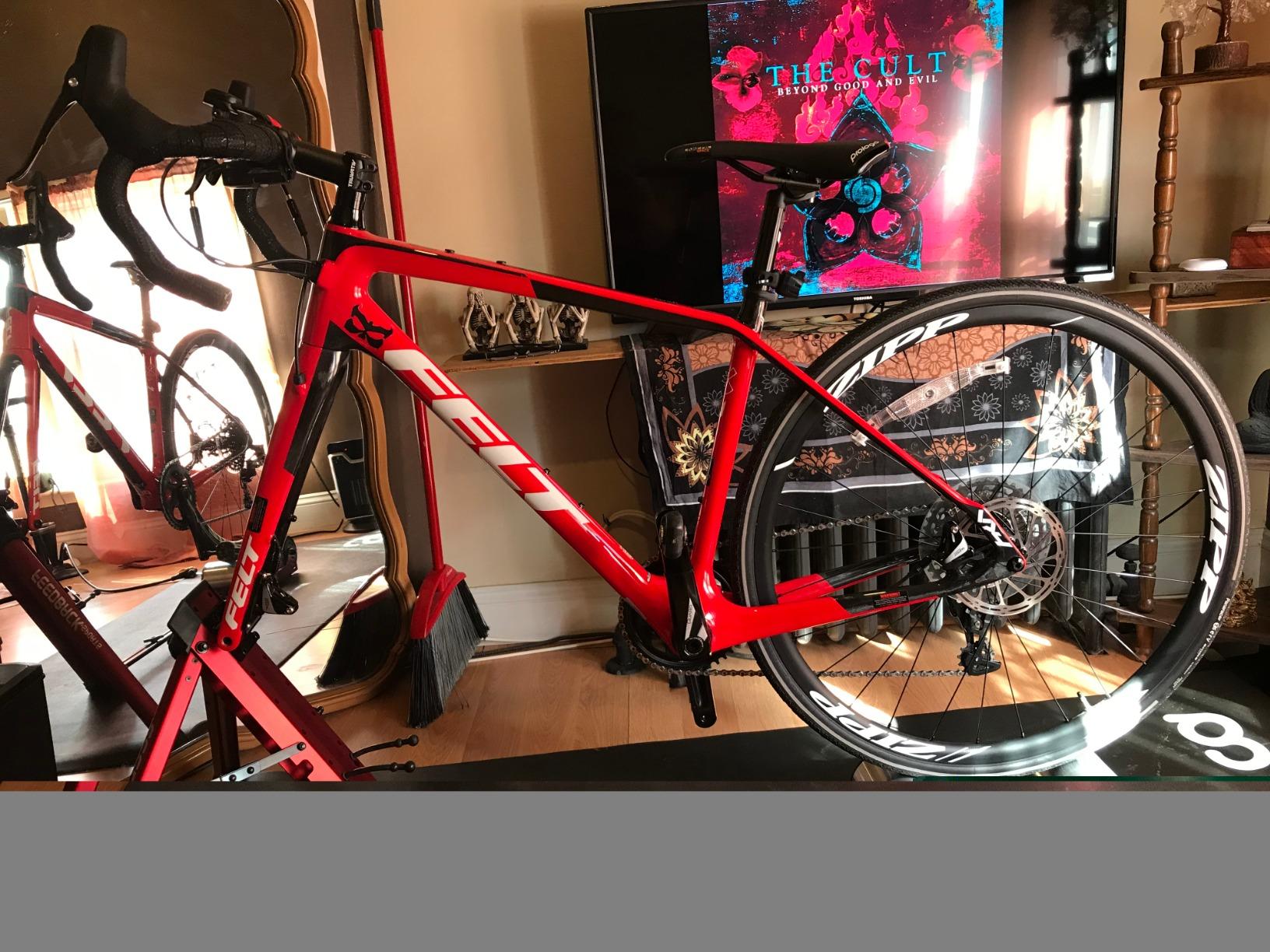 FEEDBACK SPORTS | Omnium Lightweight and Portable Bike Trainer | for 16” to 29” Wheels | Travel Bag Included customer photo 2
