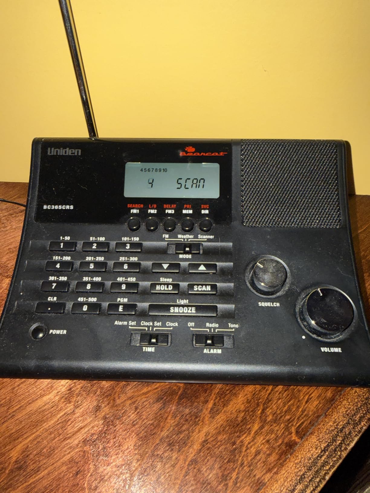 Uniden BC365CRS 500 Channel Scanner and Alarm Clock, Snooze, FM Radio, Weather Alerts, Search Bands used for Aviation, Railroad, Marine, Non-Digital Police/Fire/Public Safety transmissions and more customer photo 1