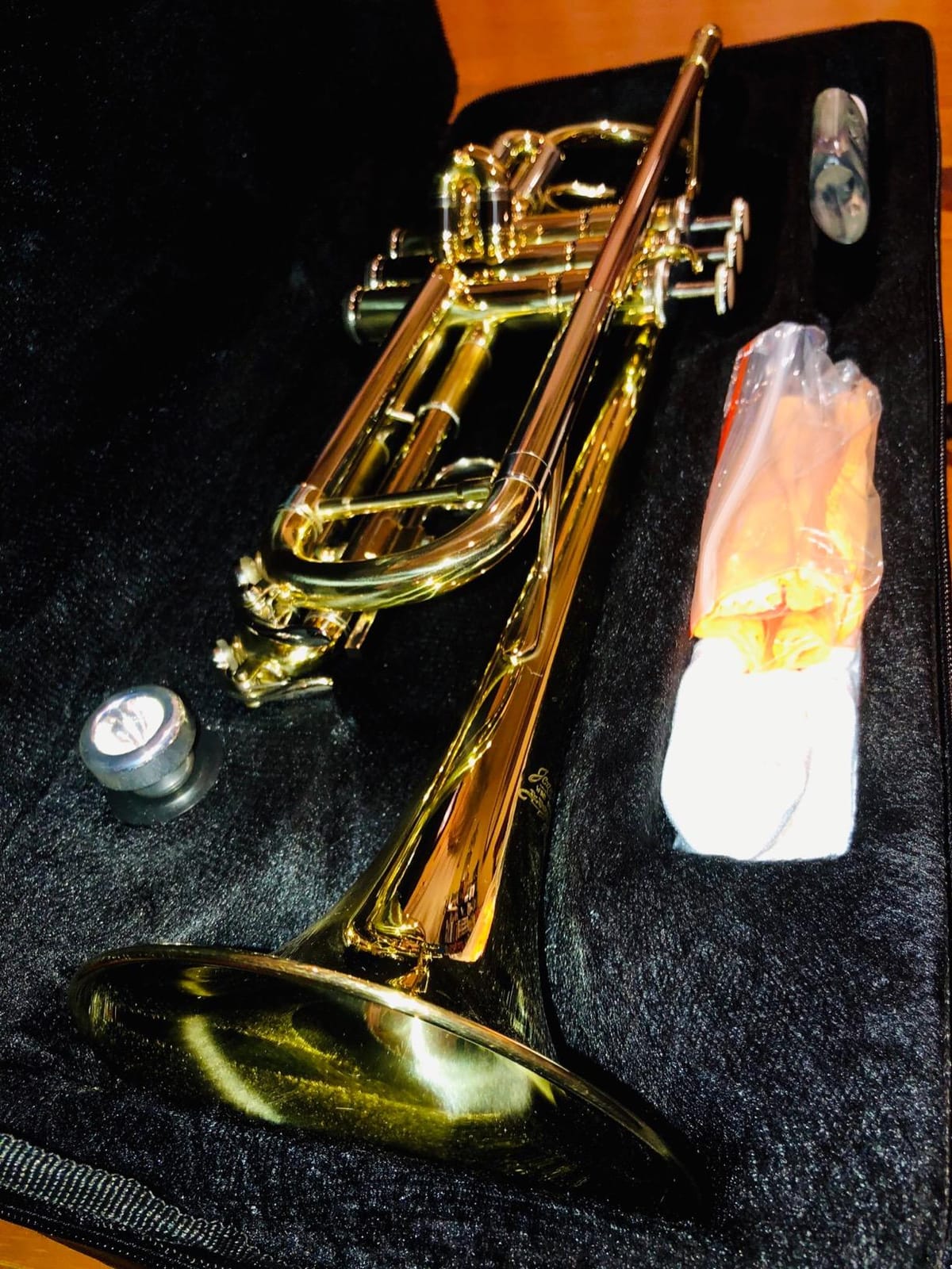 Jean Paul TR-430 Intermediate Bb Trumpet, Rose Brass Leadpipe customer photo 2