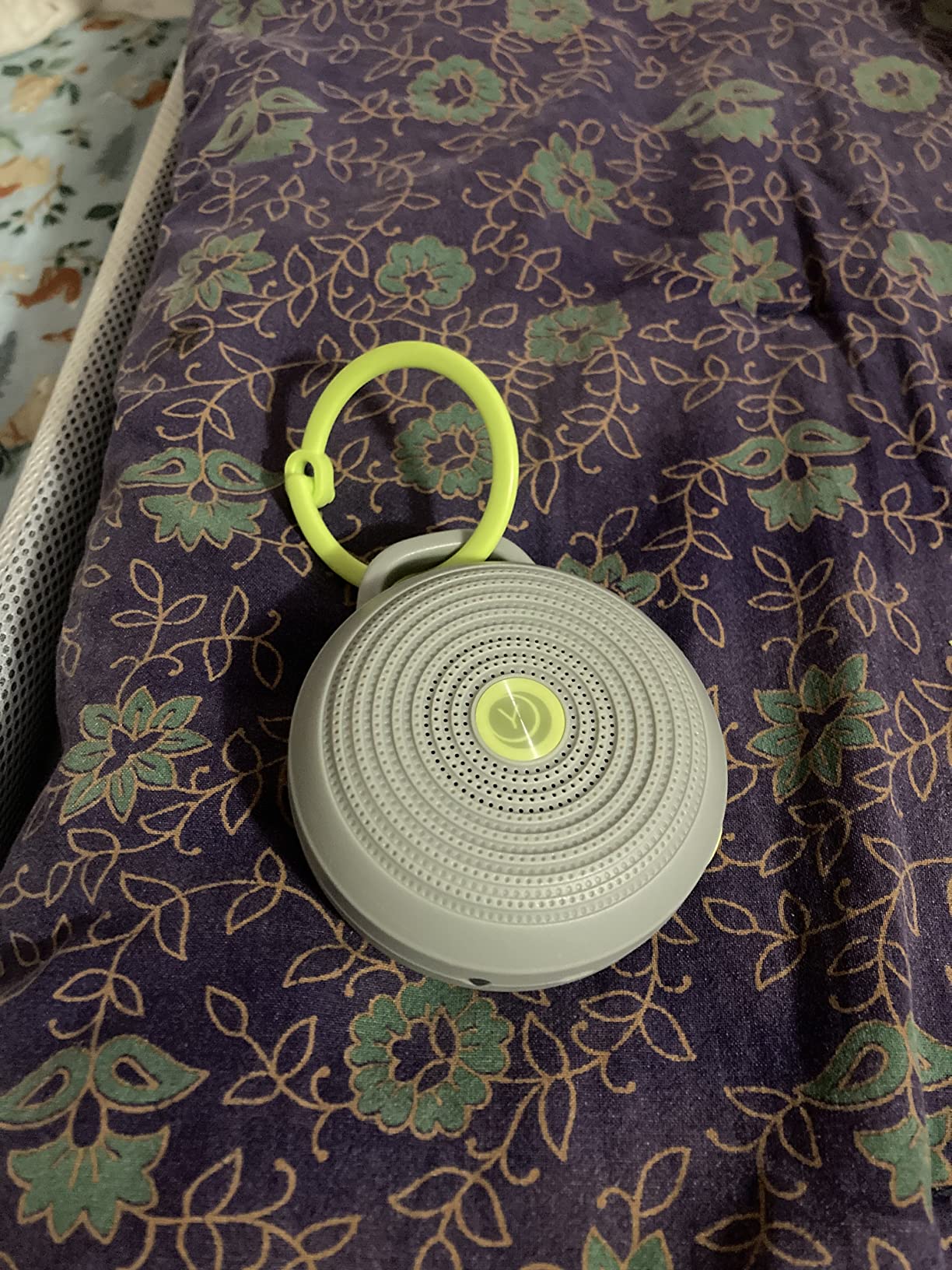Yogasleep Hushh Portable White Noise Sound Machine for Baby, 3 Soothing Natural Sounds with Volume Control, Compact Size, Noise Canceling for Sleep Aid, Office Privacy, & Meditation, Registry Gift customer photo 1