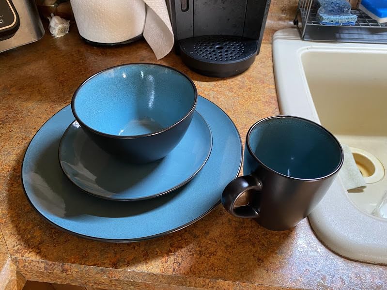 Gibson Elite Soho Lounge Round Reactive Glaze Stoneware Dinnerware Set, Service for 4 (16pc), Blue, Soho Round. customer photo 1