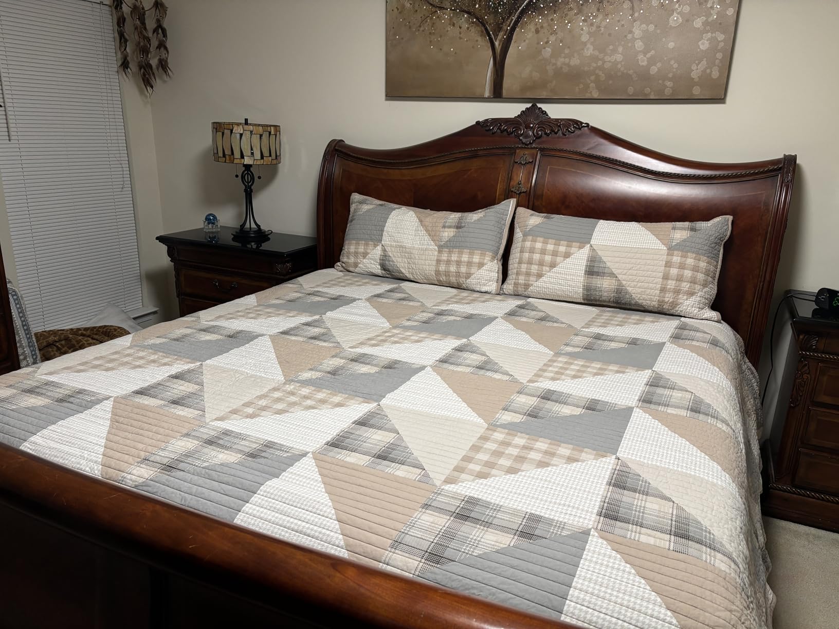 Woolrich Quilt Set King, Southwestern Aztec Bedding, Reversible Lightweight Bedspread, Oversized Rustic Cabin Quilt Set, Western Farmhouse Bedding with Matching Shams, Black customer photo 2