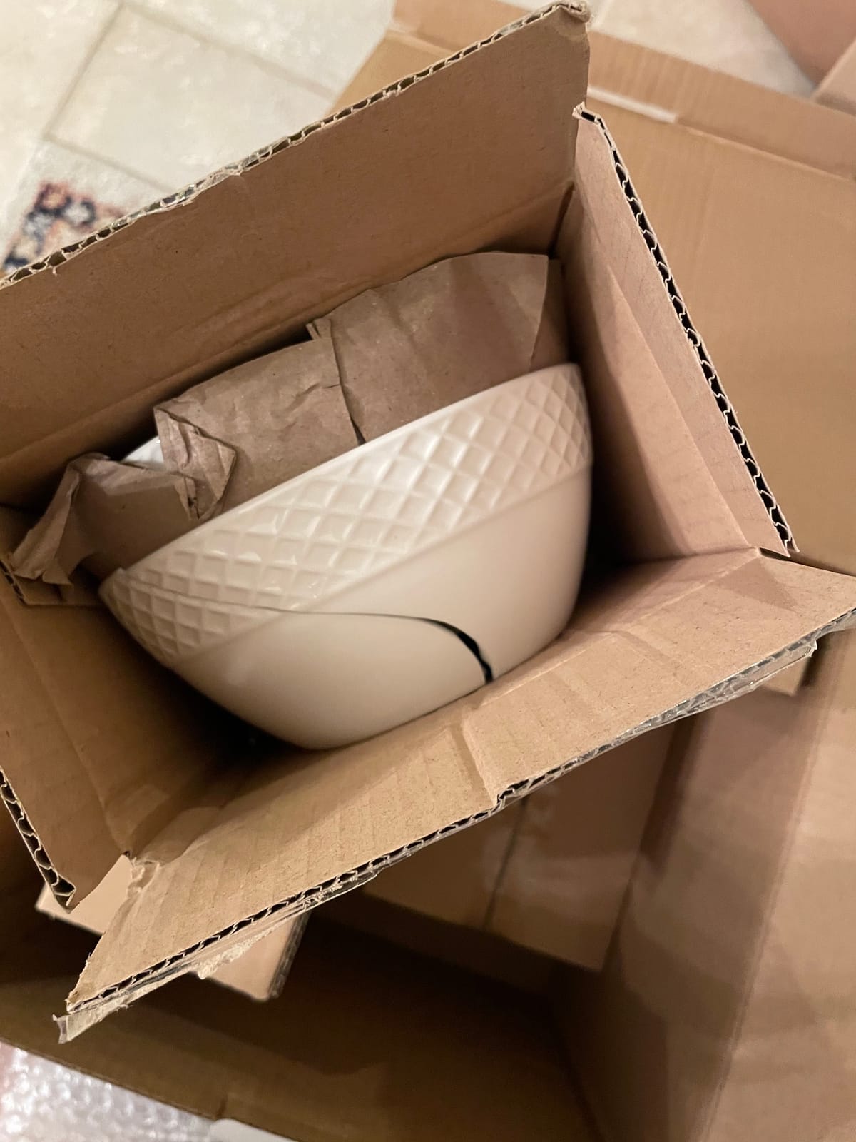 Mikasa Trellis 16-Piece Bone China Dinnerware Set, White, Includes Dinner Plates, Salad Plates, Cereal Bowls and Mugs, Dishwasher Safe customer photo 1