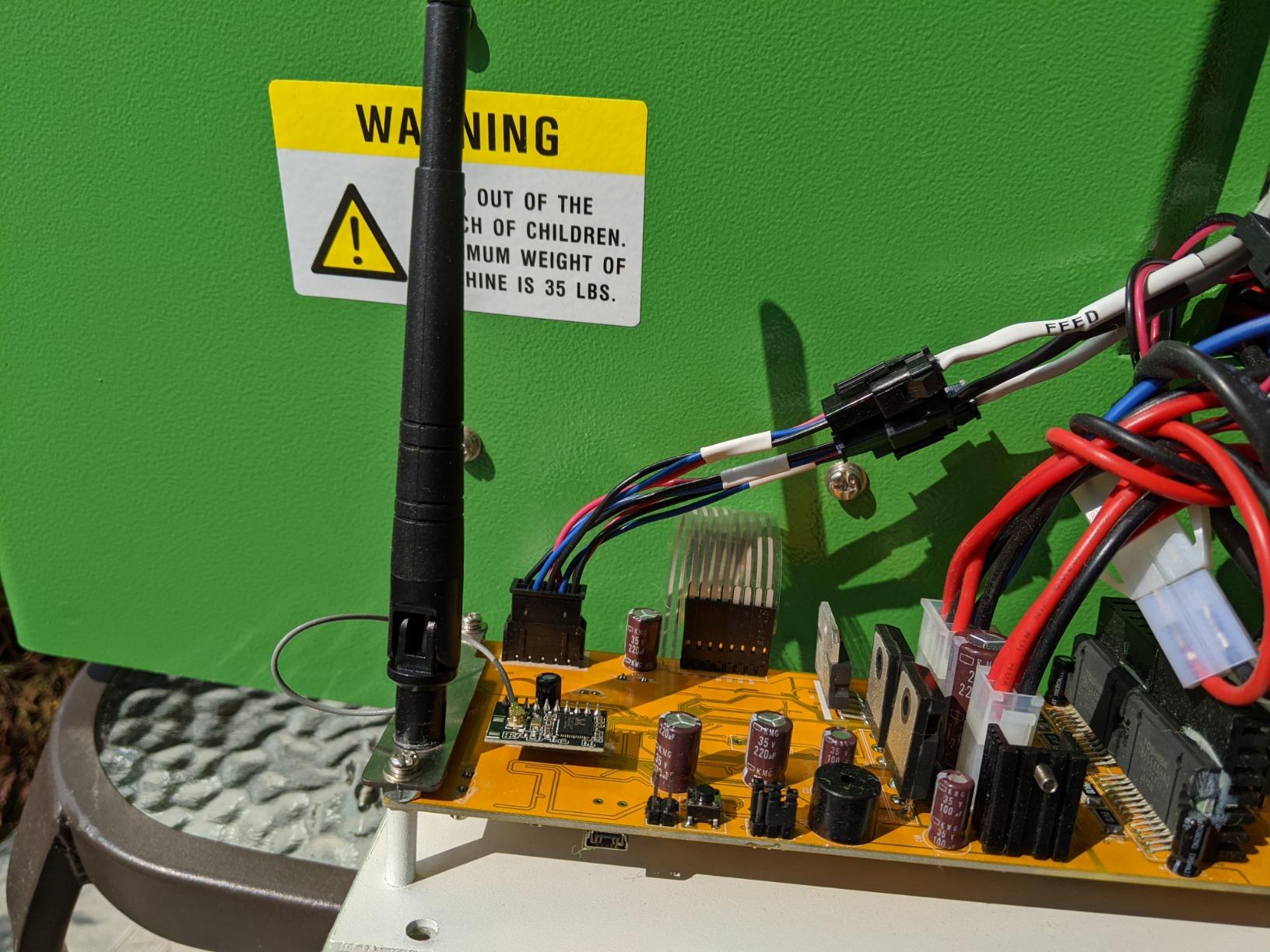 Spinshot Plus-2 Tennis Ball Machine (Plus2 Model =Plus Model + Player Model) customer photo 1