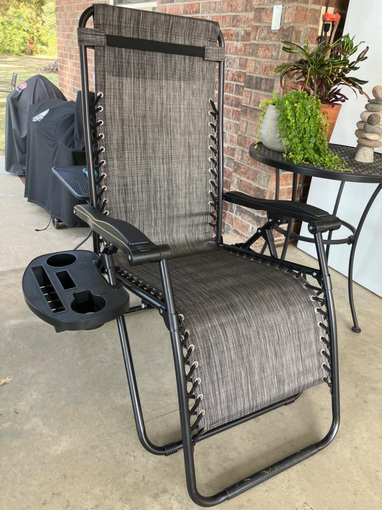 Goplus Zero Gravity Lounge Chairs, 160°Adjustable Folding Recliner w/Pillow and Cup Holder, 350LBS Comfy Outdoor Lounge Chairs for Patio, Lawn, Yard & Camp(1, Green) customer photo 2