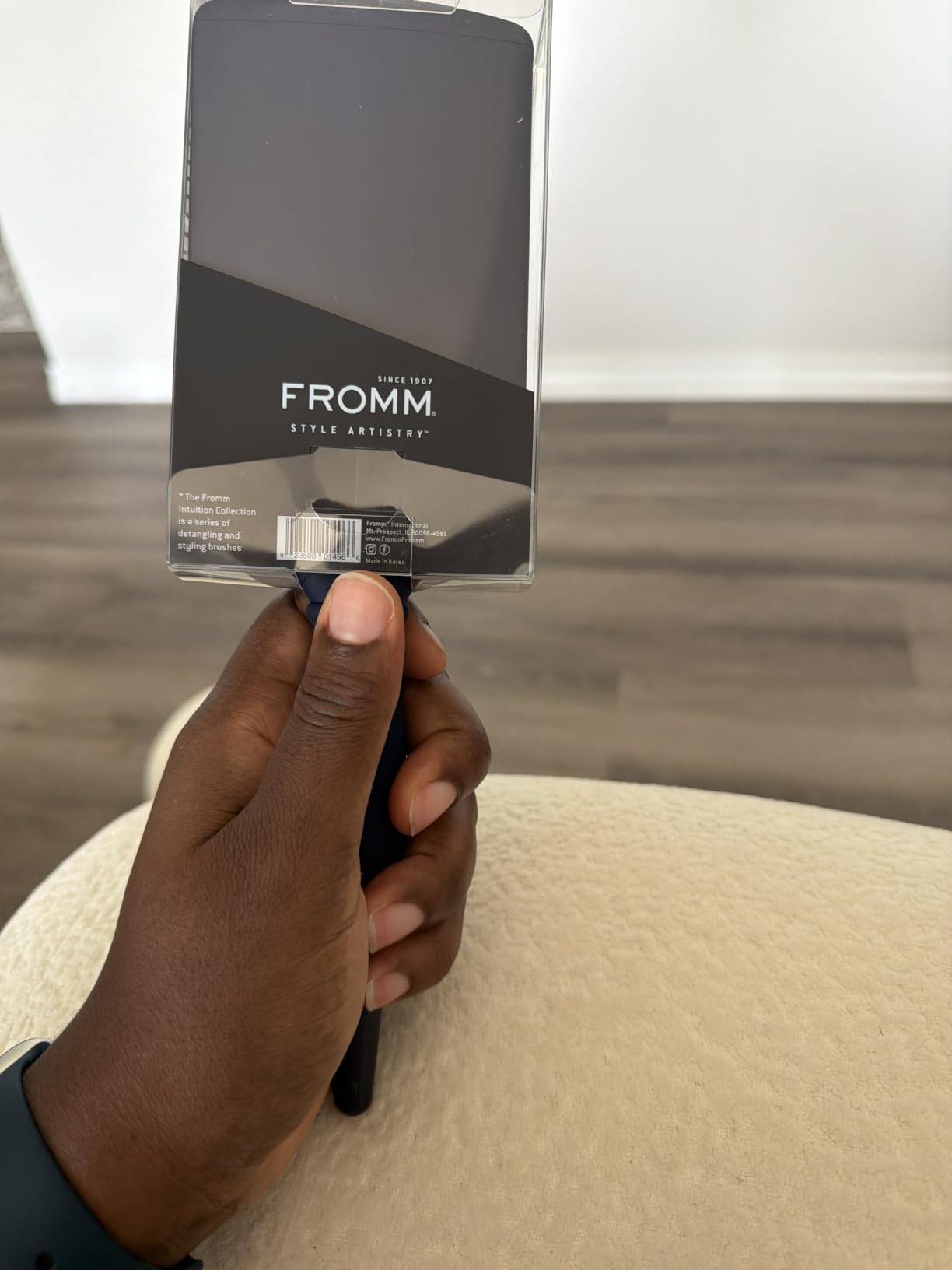 Fromm Intuition Ceramic Ionic Hot Paddle Straightening & Blow Dry Hairbrush customer photo 2