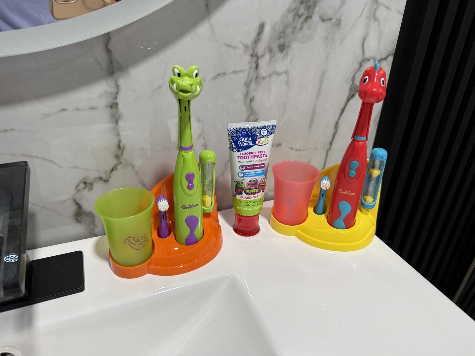 Brusheez Kids Electric Toothbrush Set customer photo 2