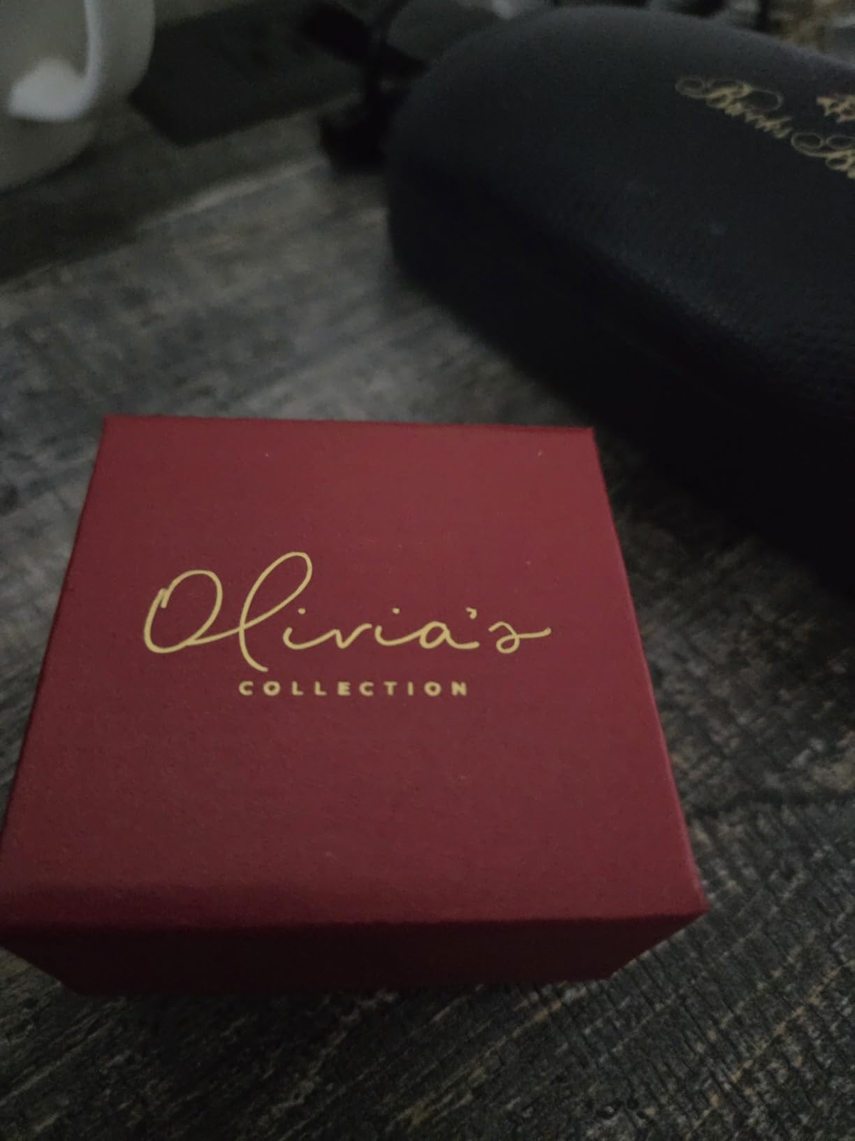 Olivia's Collection 14k White or Yellow Gold Lightweight Endless Hoop Earrings, Gold Thin Hoop Earrings, Cartilage Helix, Tragus Earrings customer photo 1