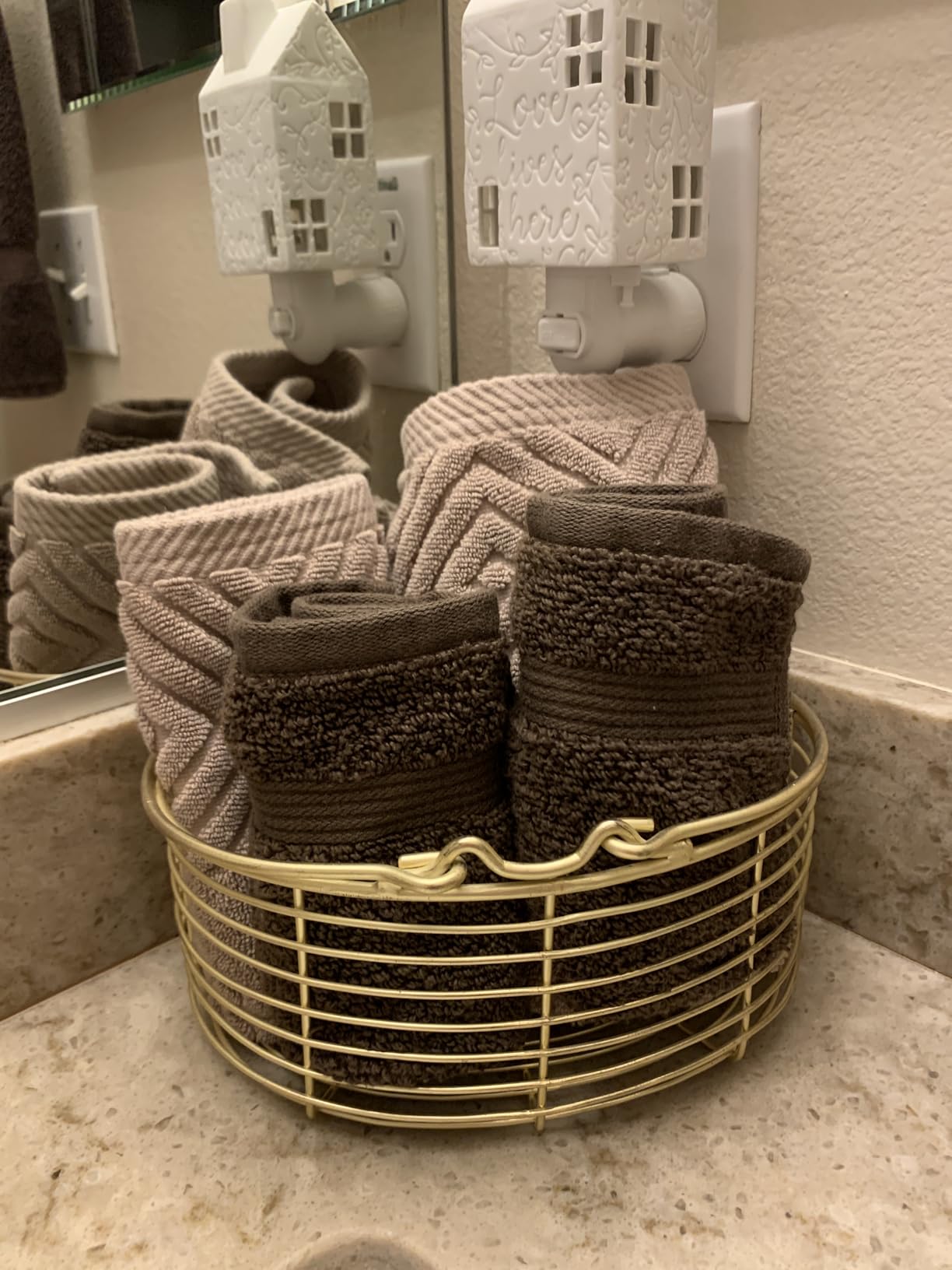 Texere 100% Organic Cotton Diamond Jacquard 700 GSM Luxury Bath Towel Sets - 2 Large Bath Towels, 2 Hand Towels, 2 Washcloths (Diamond, Oxford Tan, 6 Piece) customer photo 1