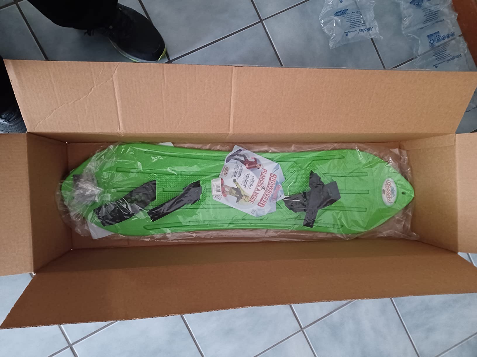 Geospace The Original Sledsterz Kids' Beginner Snowboard - Comes in Assorted Colors of Either Red, Blue or Green (Single Assorted Color Snowboard) customer photo 2