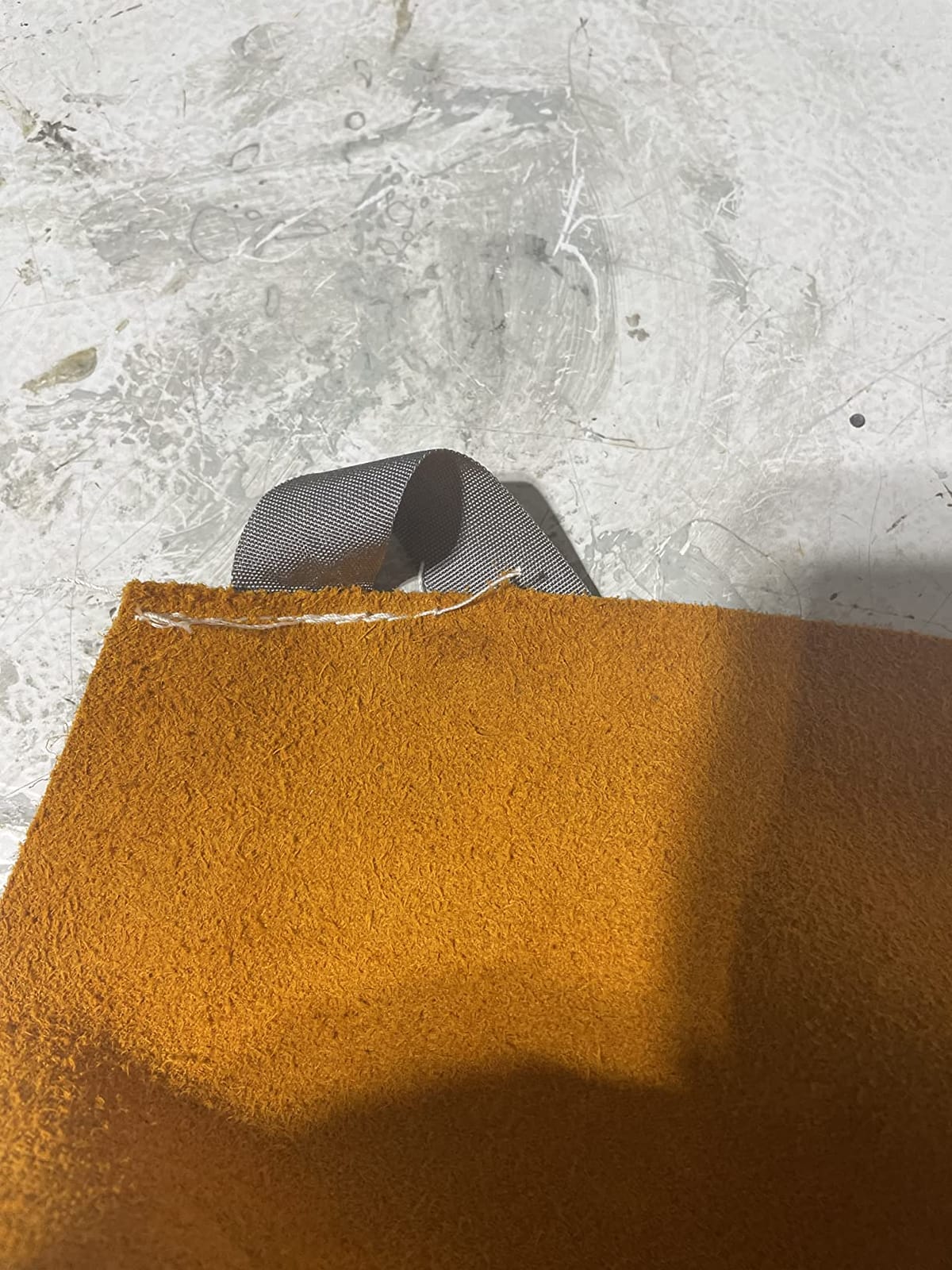 Leather Apron for Men, Welding & Blacksmithing Gear, Heavy Duty 23x35