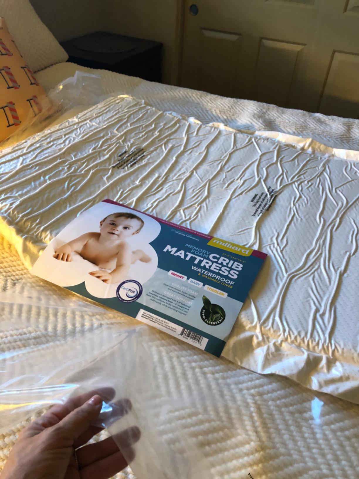 Milliard Premium Infant Crib and Toddler Mattress, CertiPUR-US Certified - Fits All Standard Crib and Toddler Beds, Machine Washable and Waterproof Cover - Flip Dual Stage System, Colchón de Cuna customer photo 1