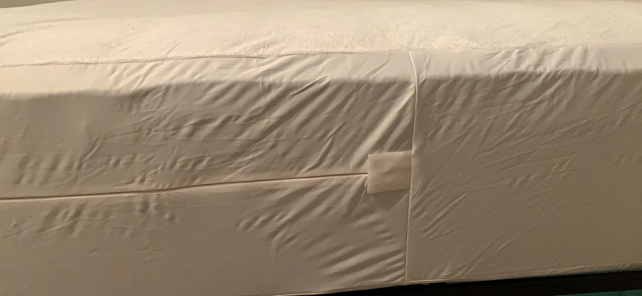 PlushDeluxe Mattress Encasement 100% Waterproof, Queen, Soft Cotton Terry customer photo 2