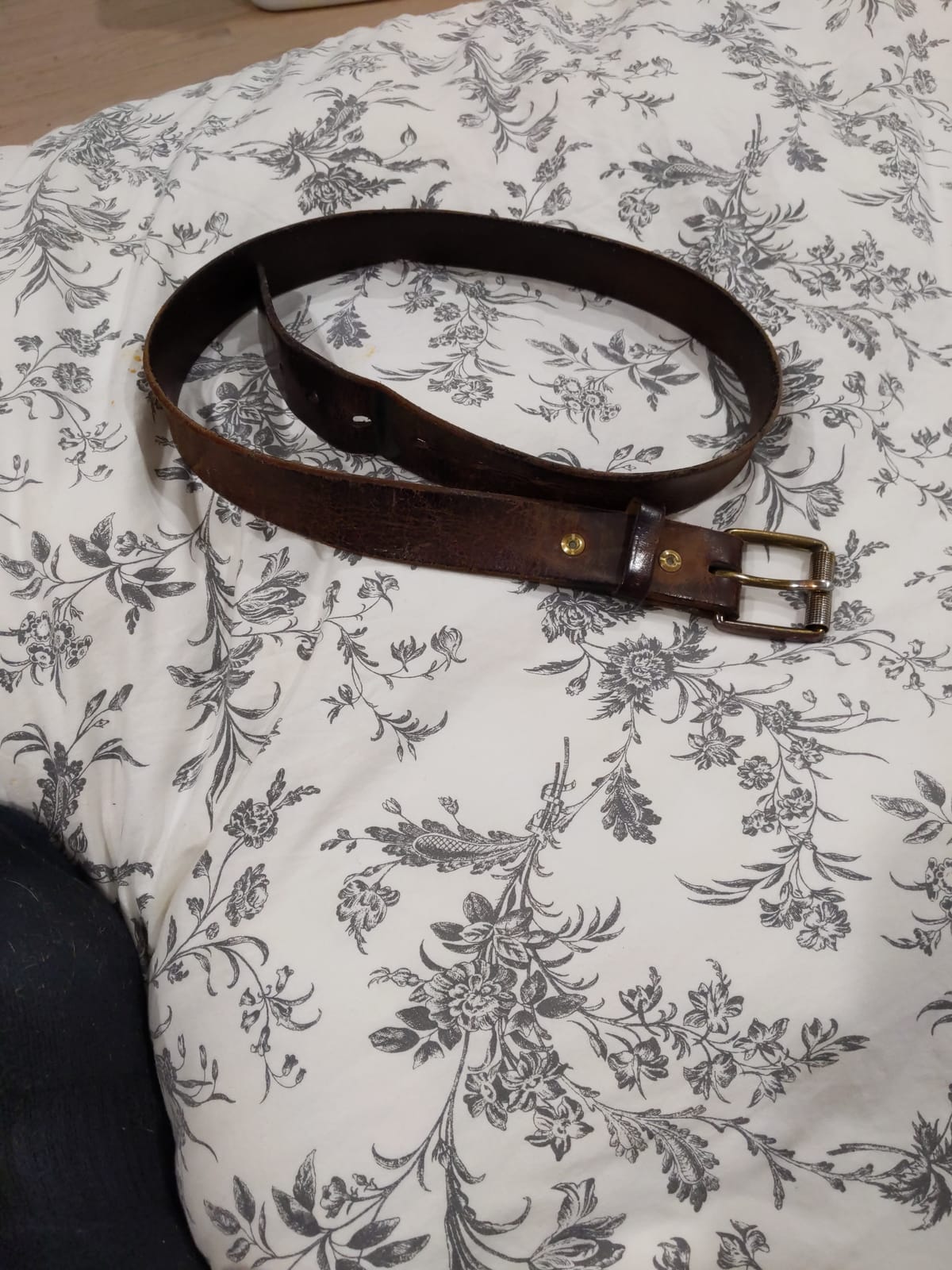 Hanks The Crazy Horse Belt - Made in USA Men's 100% Full Grain Leather Belt customer photo 2