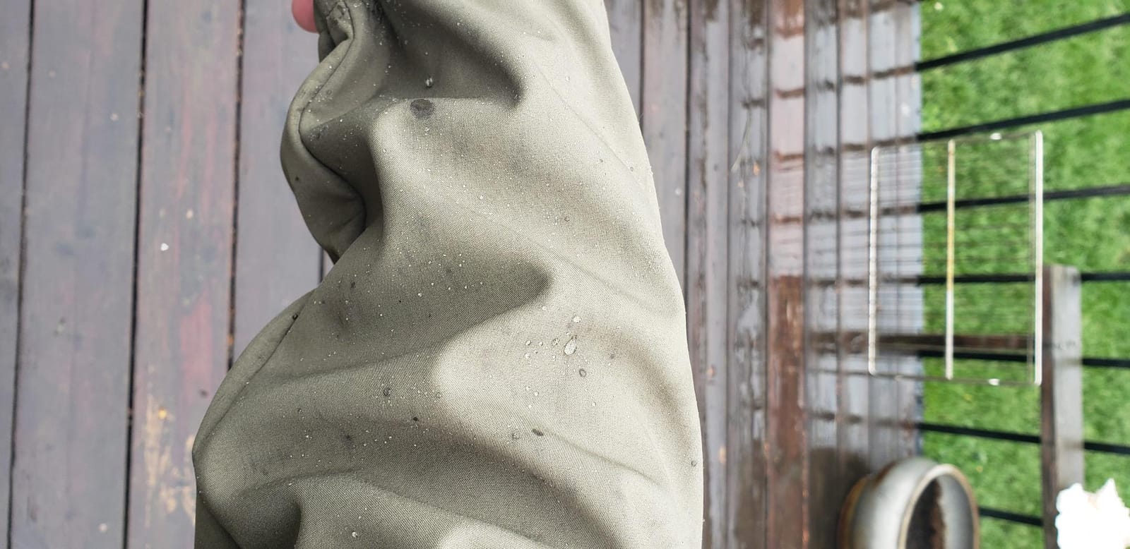 FREE SOLDIER Men's Hooded Waterproof Softshell Jacket customer photo 2
