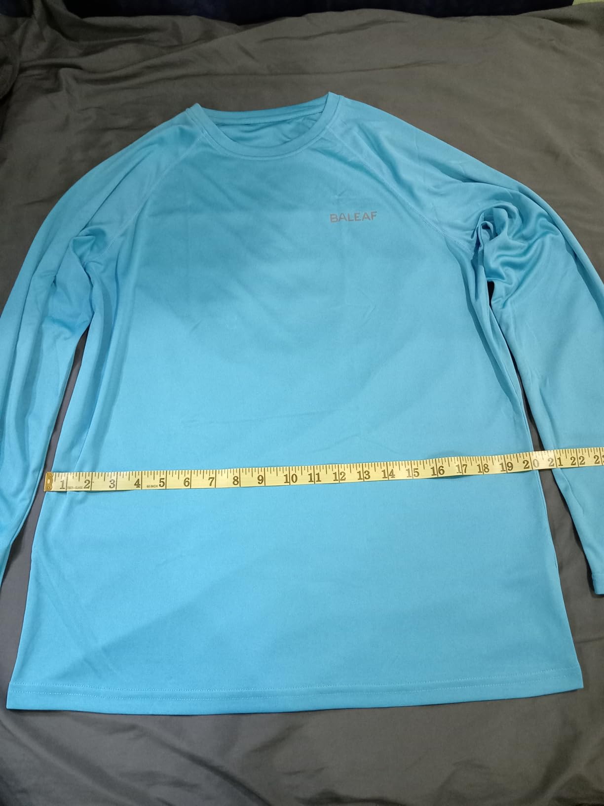 baleaf Men's UPF 50+ Sun Protection Shirts Long Sleeve Rash Guard customer photo 2