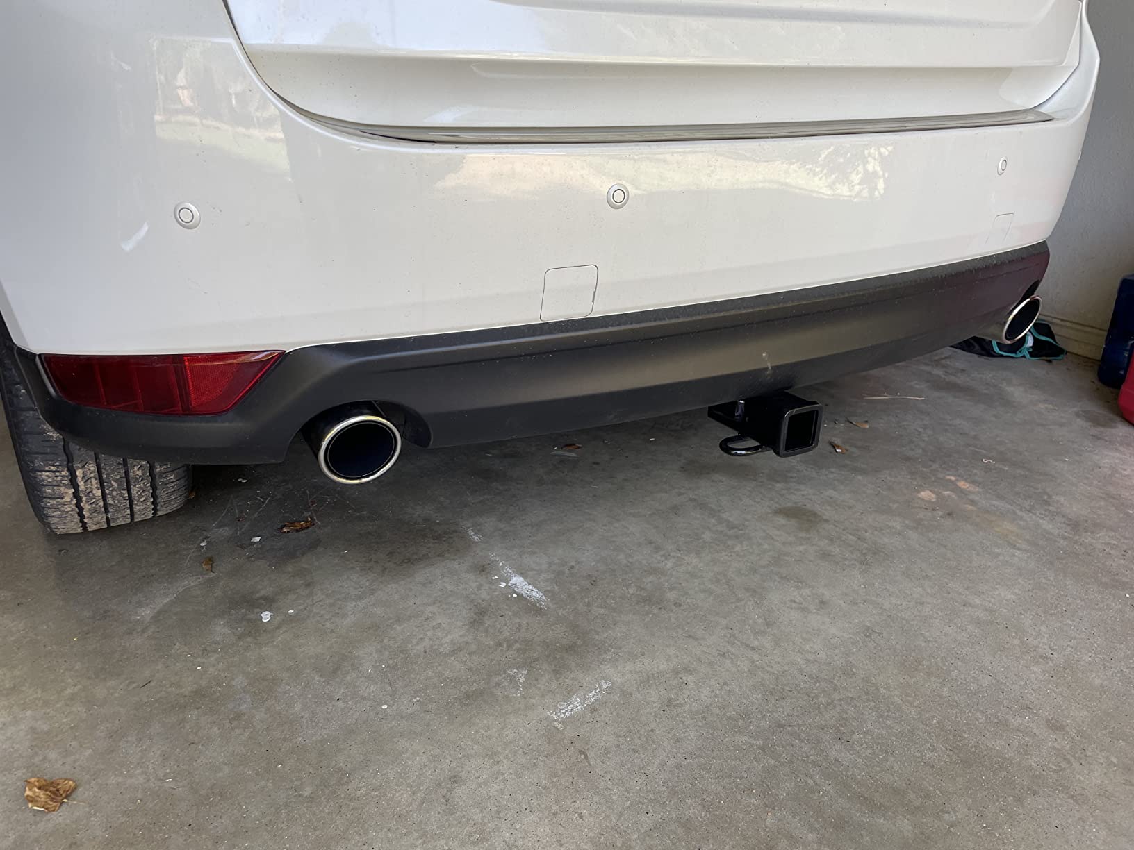 CURT 13315 Class 3 Trailer Hitch, 2