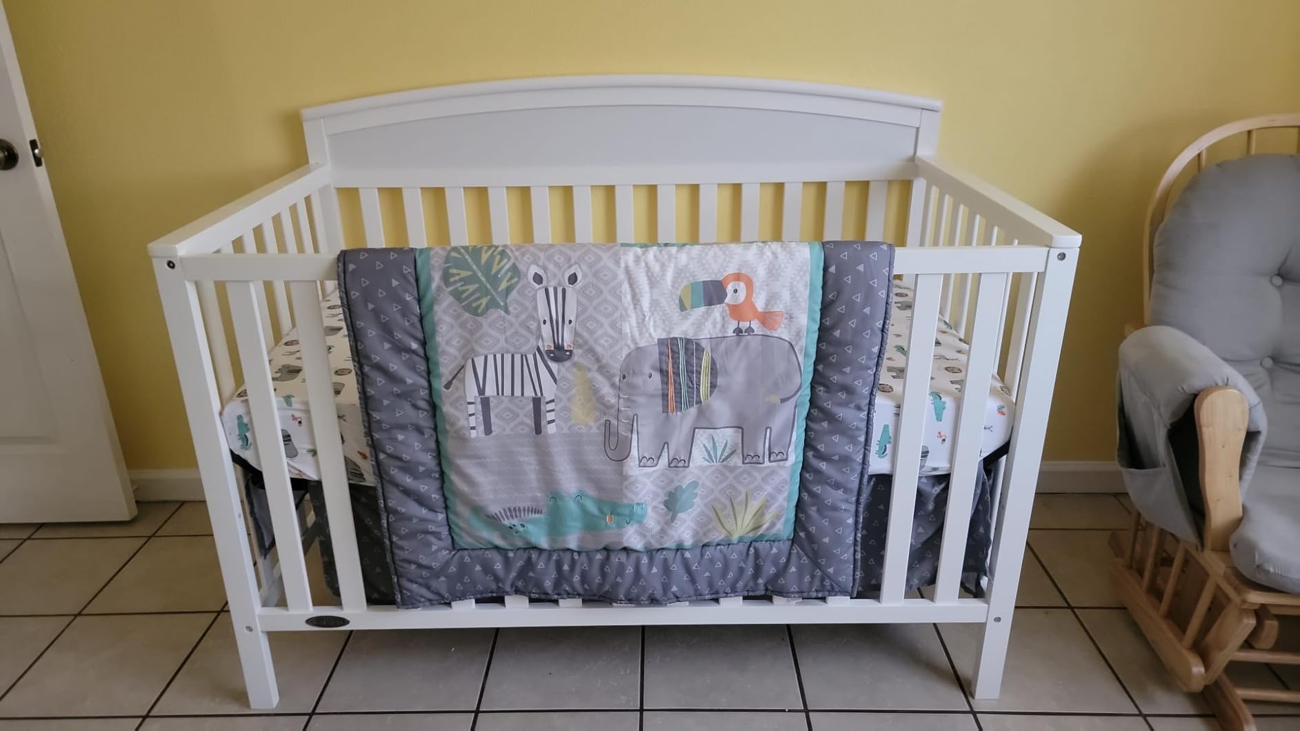 Graco Benton 5-in-1 Convertible Crib, Driftwood customer photo 1