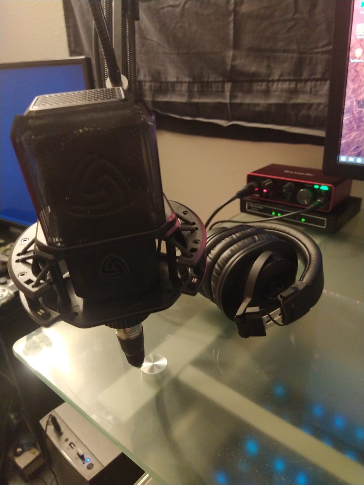 LEWITT LCT440PURE Large Diaphragm Condenser Mic customer photo 1