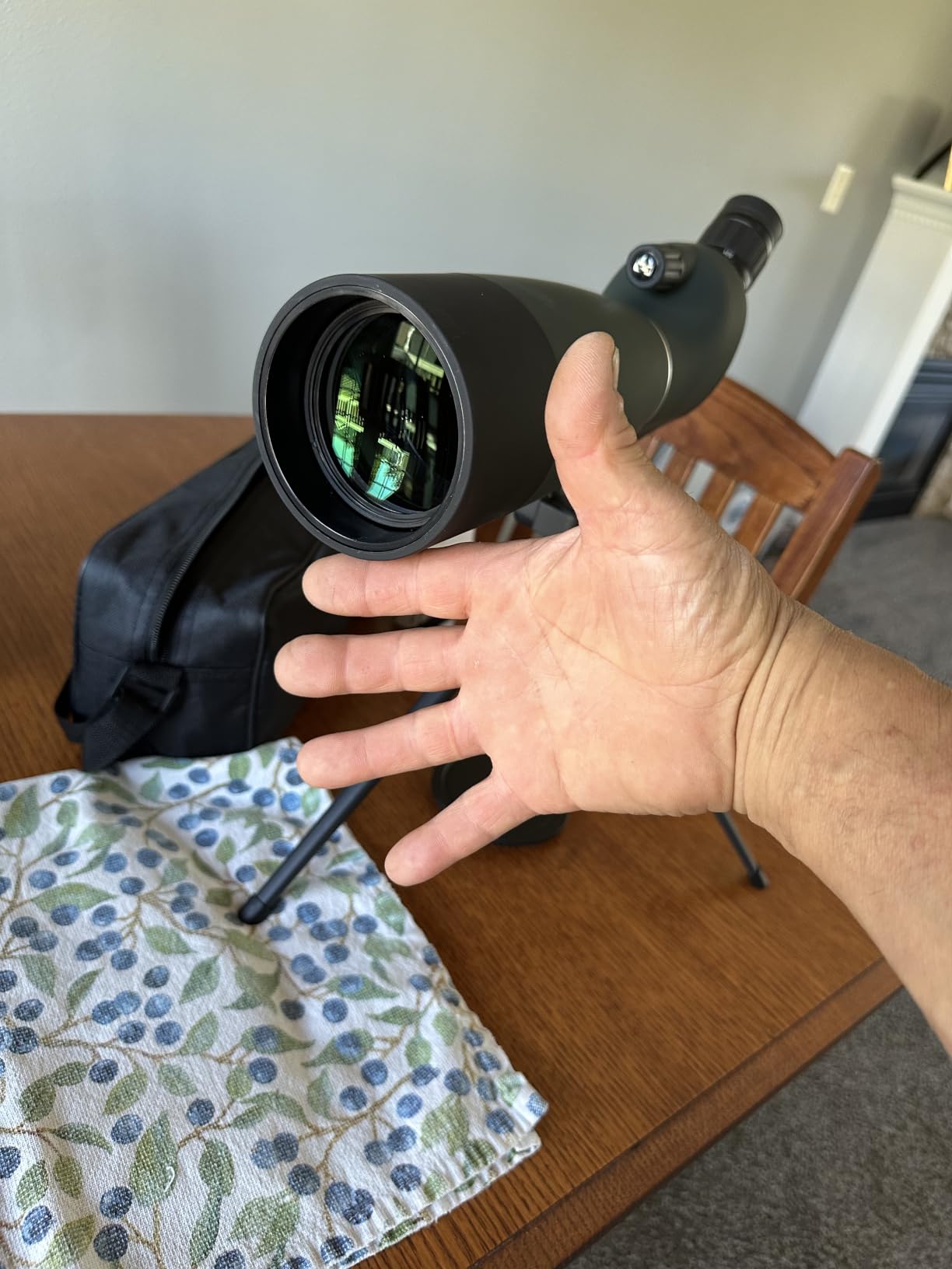 SVBONY SV28 Spotting Scope, Angled 25-75x70 with Tripod for Target Shooting | Spotter Scope, Beginner for Bird Watching, Wildlife, Clearly at 200 Yards, with Phone Adapter, Light Waterproof Fogproof customer photo 1