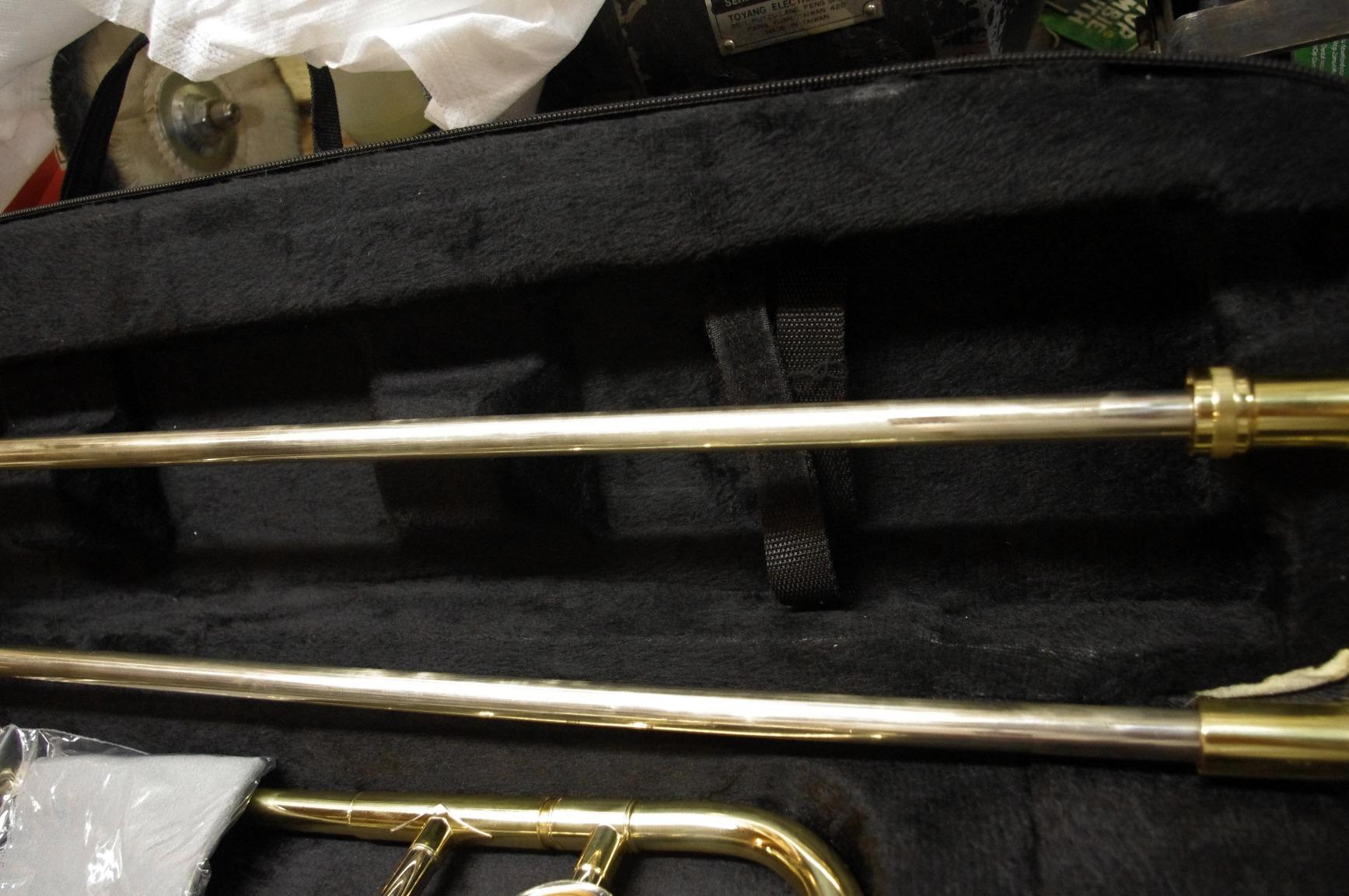 Costzon B Flat Tenor Slide Trombone Brass (Gold) customer photo 2