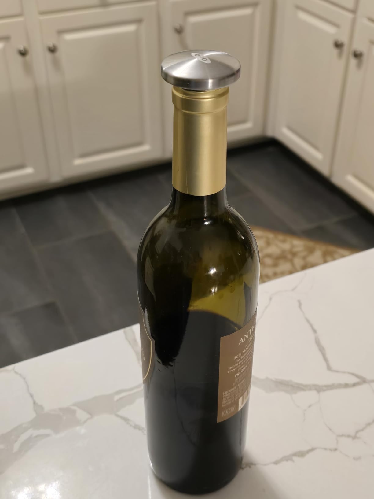 OXO Steel Leakproof Expanding Wine Stopper, 2-Pack customer photo 1
