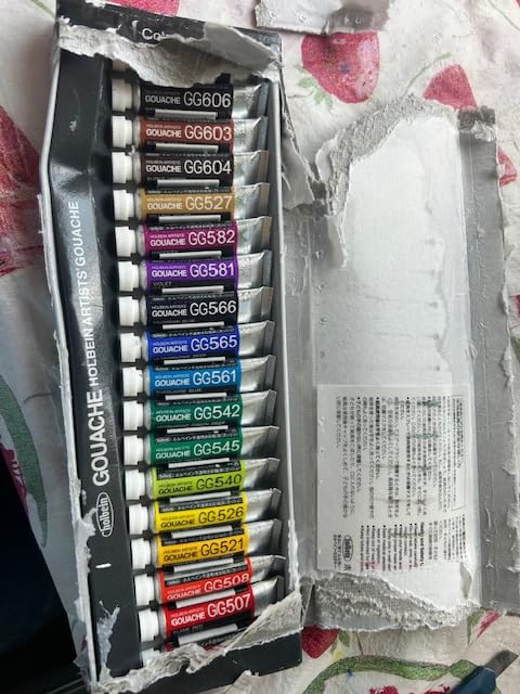 Holbein Artist Gouache Set G703 : 18 x 5ml tubes customer photo 2
