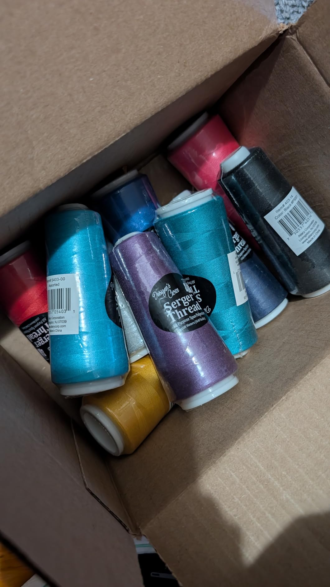 PLESIU Serger Quilting Embroidery Thread Cones - 1500M Bundle of 14 Assorted Colors: customer photo 1