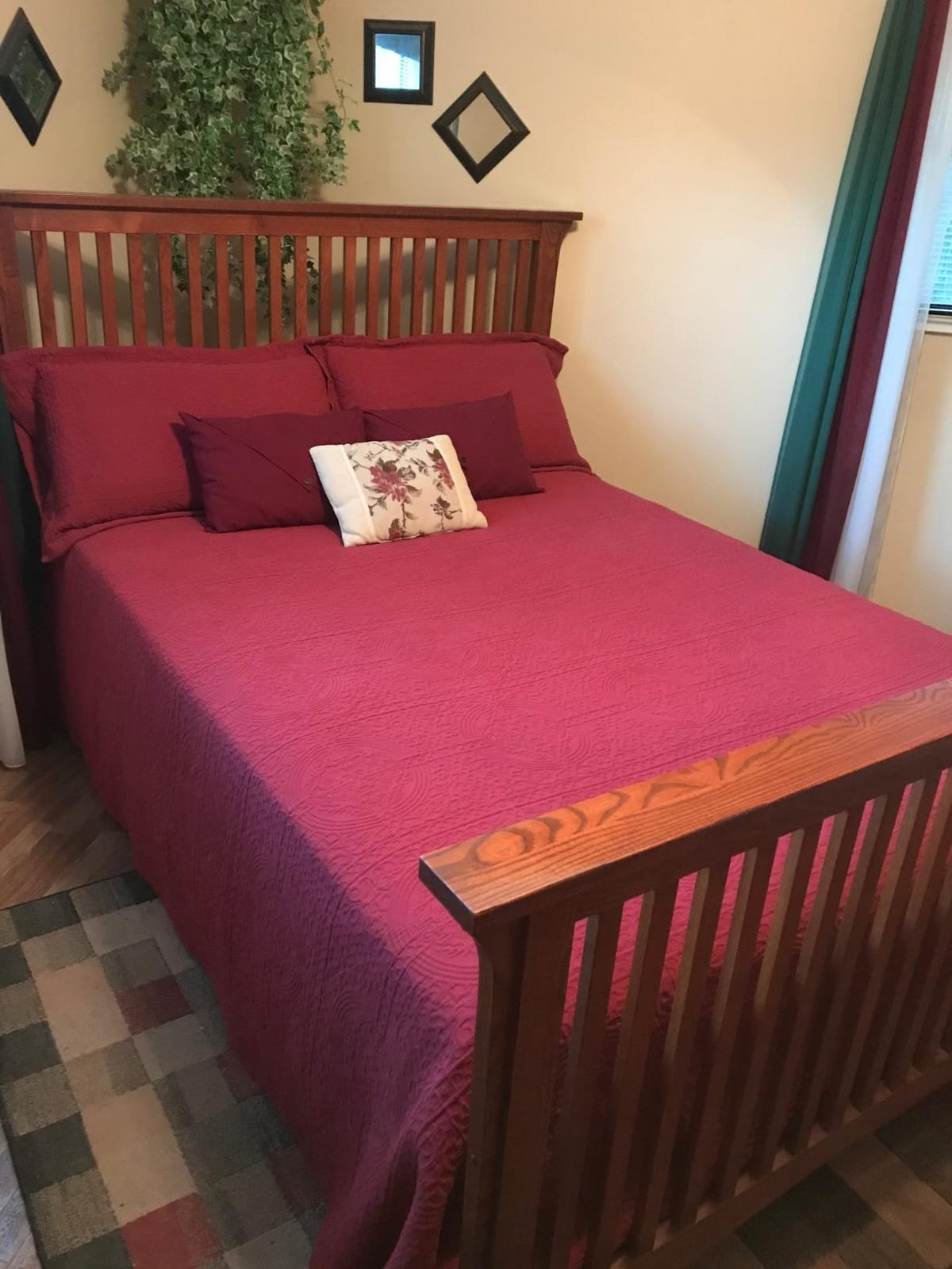 SUPERIOR Cotton Bedspread, Jacquard Woven Matelasse Bedding, Queen, White customer photo 2