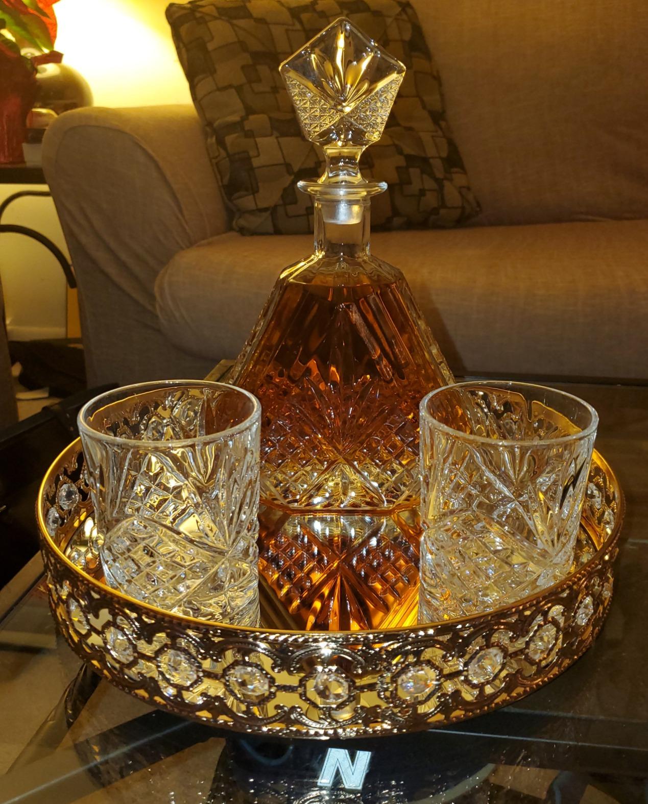 Whiskey Decanter Set with 2 Old Fashioned Whisky Glasses for Liquor Scotch Bourbon or Wine - Irish Cut Triangular Clear customer photo 2