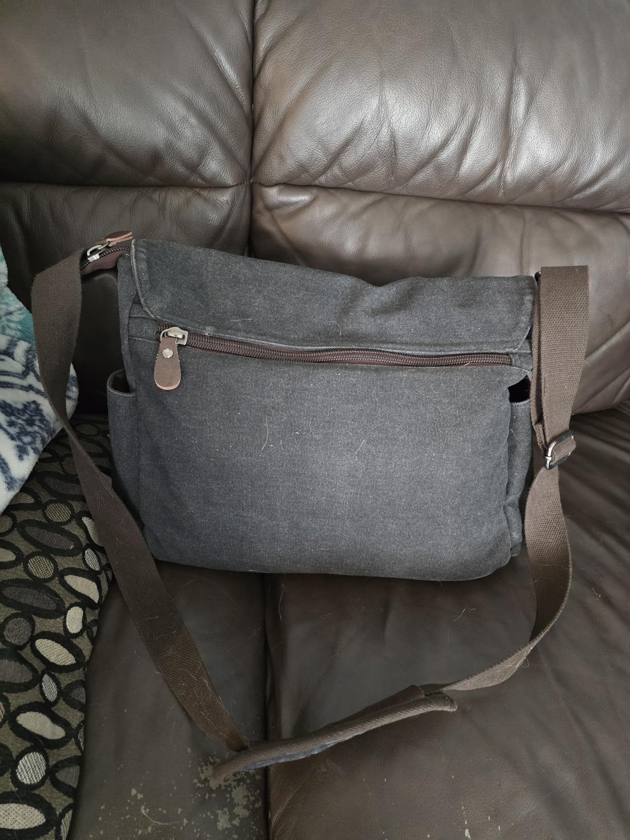 Messenger Bag for Men,Water Resistant Canvas Satchel 14 15.6 17 Inch Laptop Briefcases Business Shoulder Bag by RAVUO customer photo 1