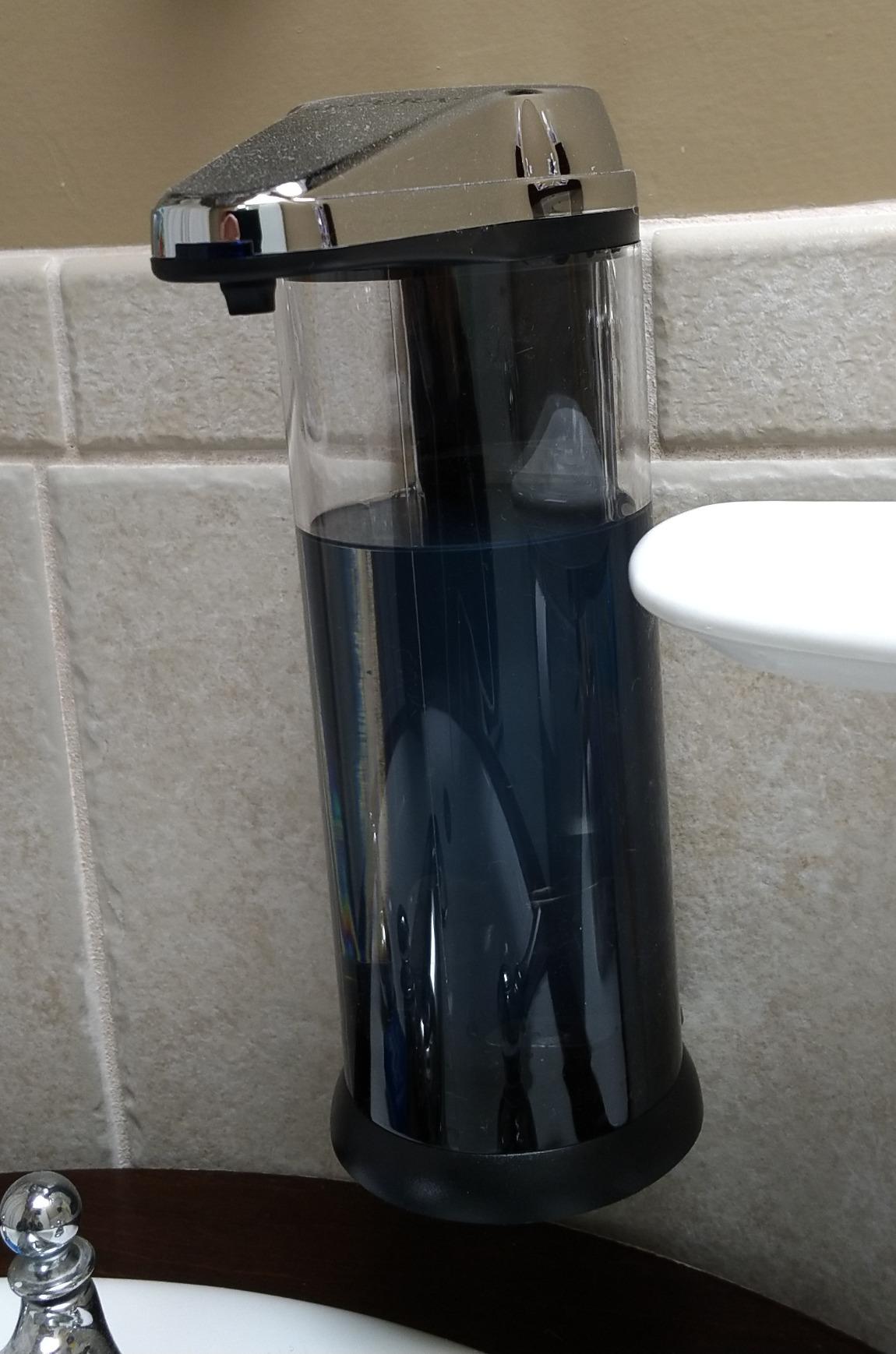 Secura 17oz Automatic Liquid Soap Dispenser, Touchless Battery Operated Hand Soap Dispenser with Adjustable Soap Dispensing Volume Control Dial, Personal Care Dispenser (Chrome) customer photo 2