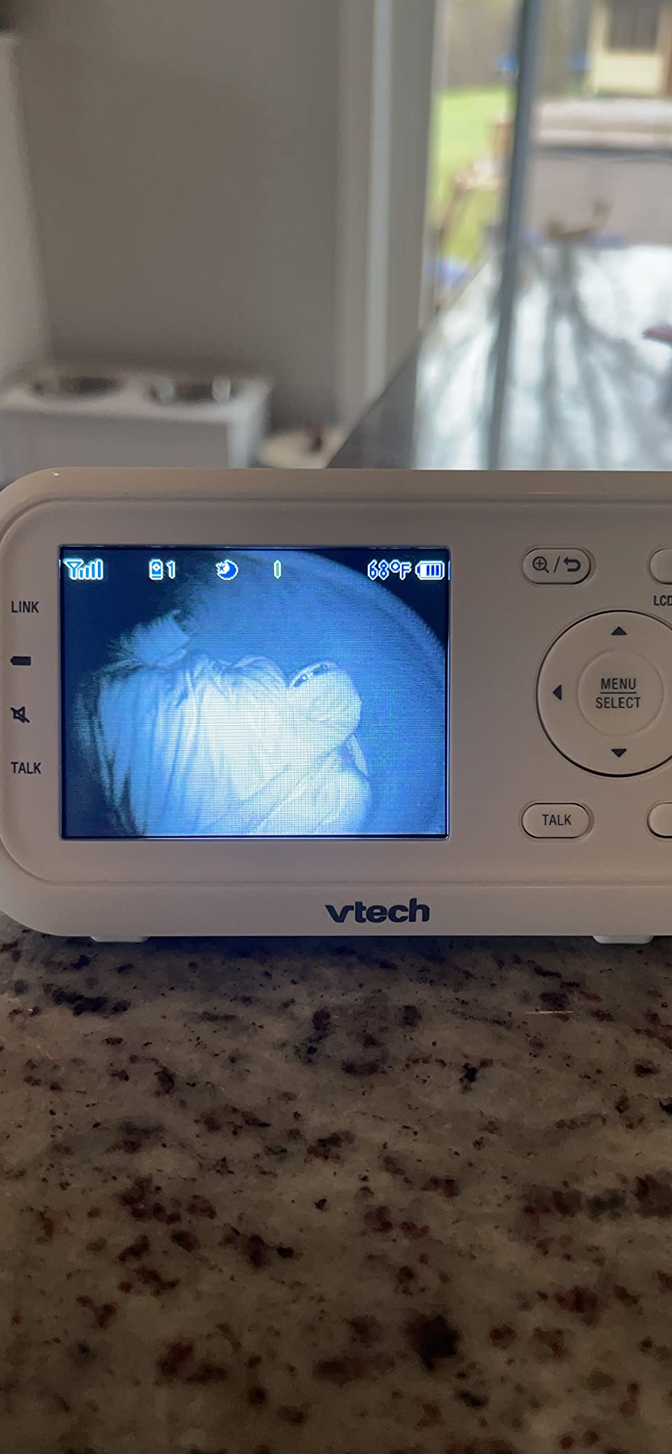 VTech VM3252 No WiFi Video Baby Monitor, 2.8