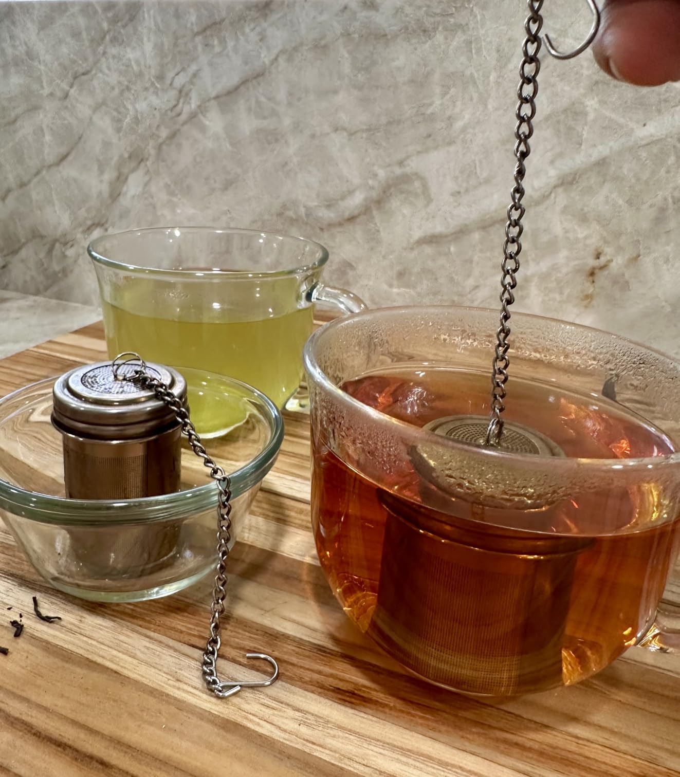 HOUSE AGAIN Tea Infuser, Extra Fine Mesh Tea Infusers for Loose Tea, 18/8 Stainless Steel Tea Strainer with Extended Chain Hook, Tea Steeper for Brew Tea, Spices & Seasonings Small × 2 customer photo 2