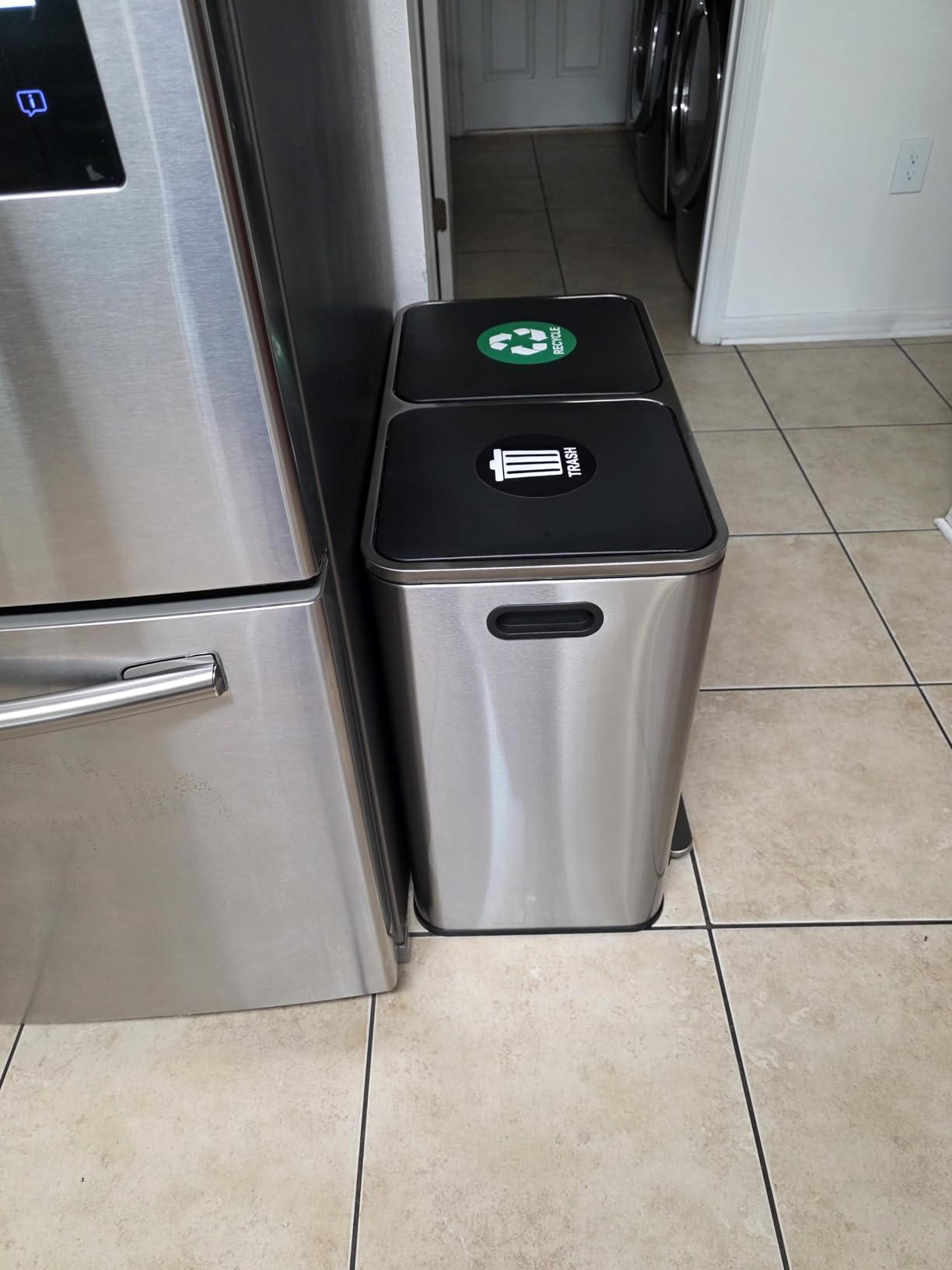 SONGMICS Trash Can, 2 x 8 Gallon (2 x 30 L), Silver and Black | With 15 Trash Bags, 2 Compartments, Plastic Inner Buckets and Hinged Lids, Airtight, ULTB60NL customer photo 1