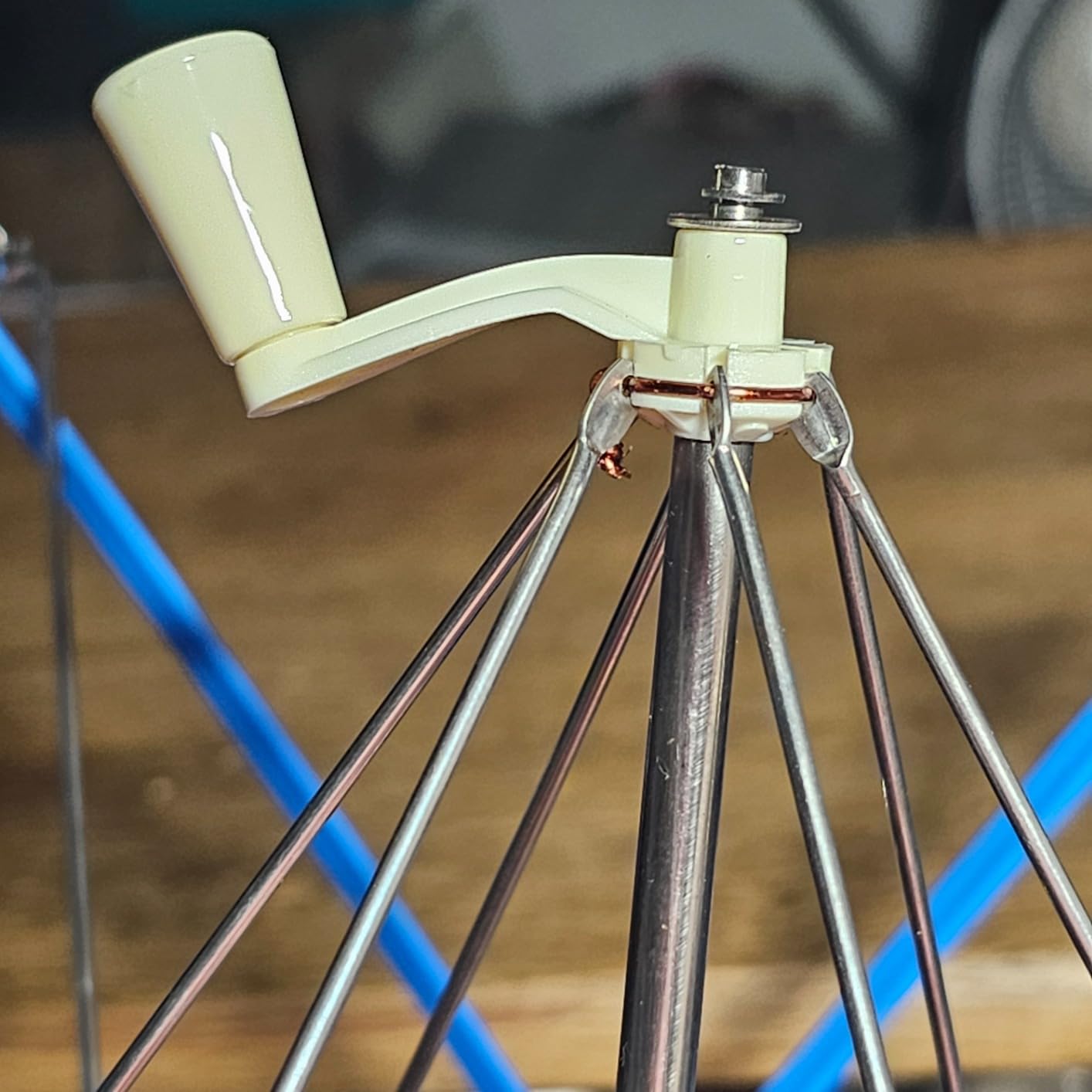 cuteDIY Yarn Swift, Umbrella Swift for Yarn Winder with Storage Case customer photo 2