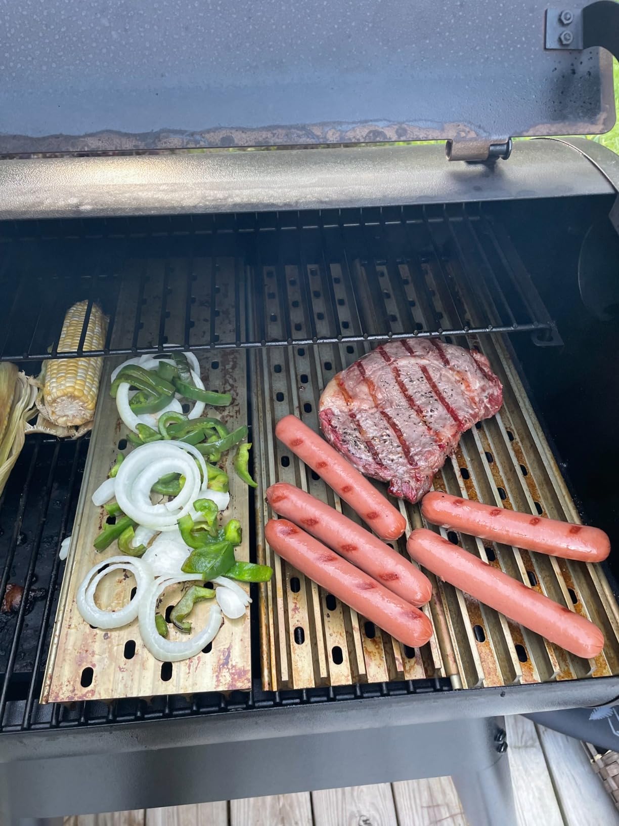 GrillGrate Sear Station | Universal Grill Grate | Sear Grates for Pellet Grill 15” Deep and Up | Pellet Grill Accessories | Hard Anodized Aluminum |15” Deep x 15.375” Wide customer photo 1
