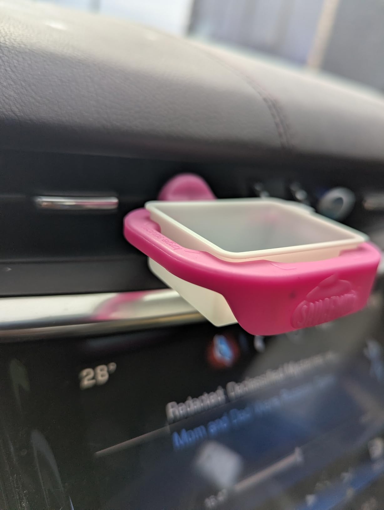 Saucemoto Dip Clip | An in-car sauce holder for ketchup and dipping sauces. As seen on Shark Tank (2 Pack, Black) customer photo 1