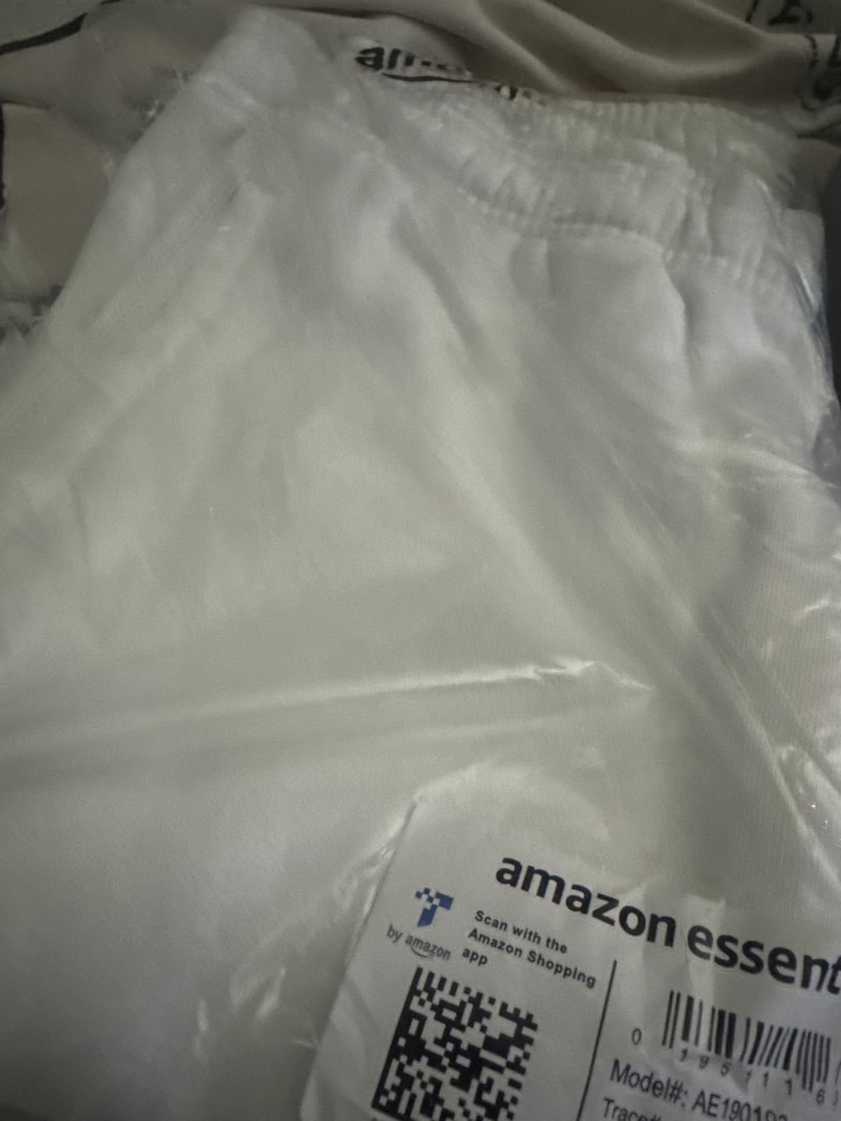 Amazon Essentials Men's Relaxed Fit Fleece Joggers Sweatpants, Drawstring Waist, Tapered Leg, Ribbed Cuffs, Brushed Interior customer photo 2